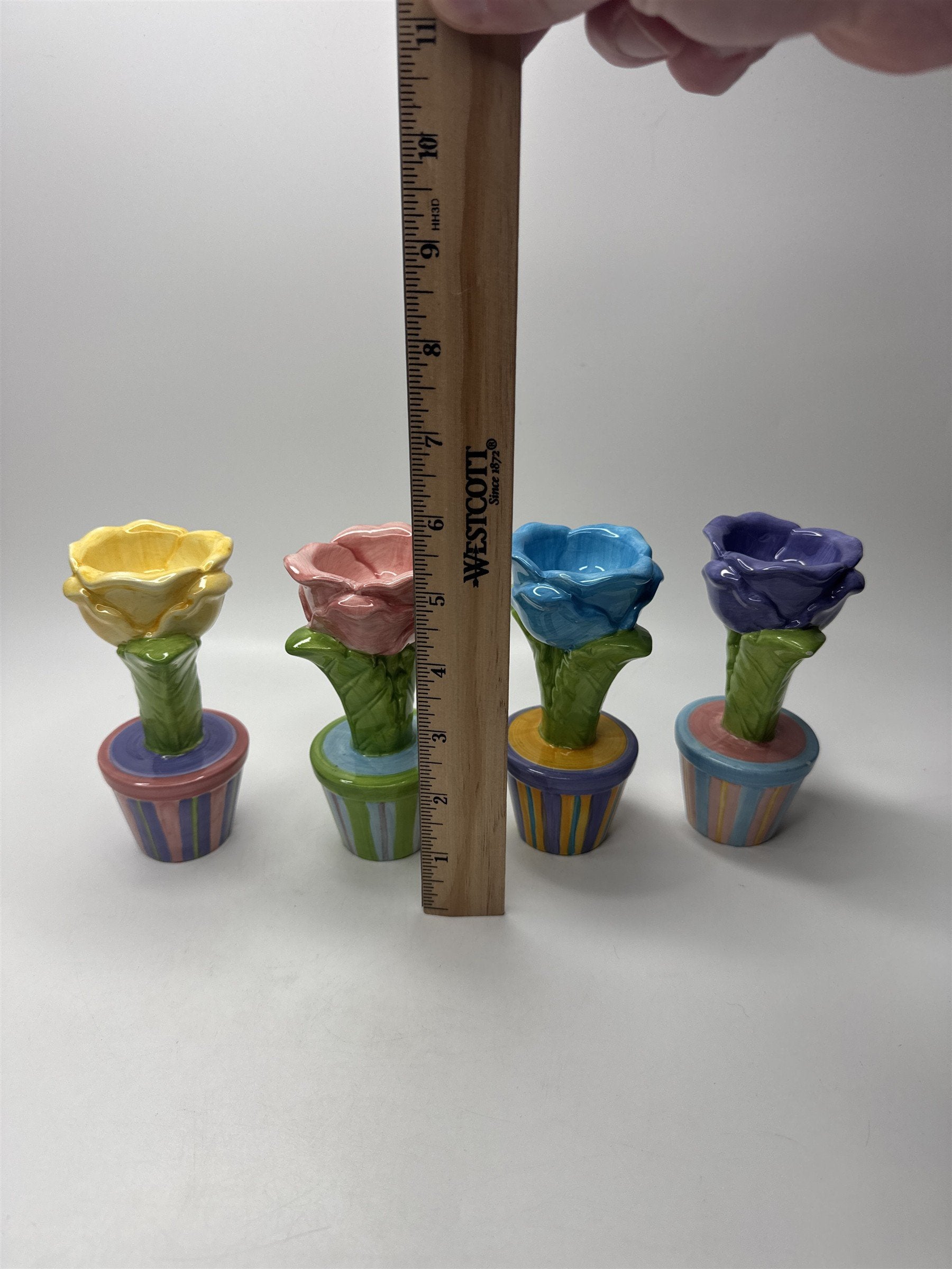 Set of 4 Vintage Ceramic Colorful Spring Flowers Home Decor Set