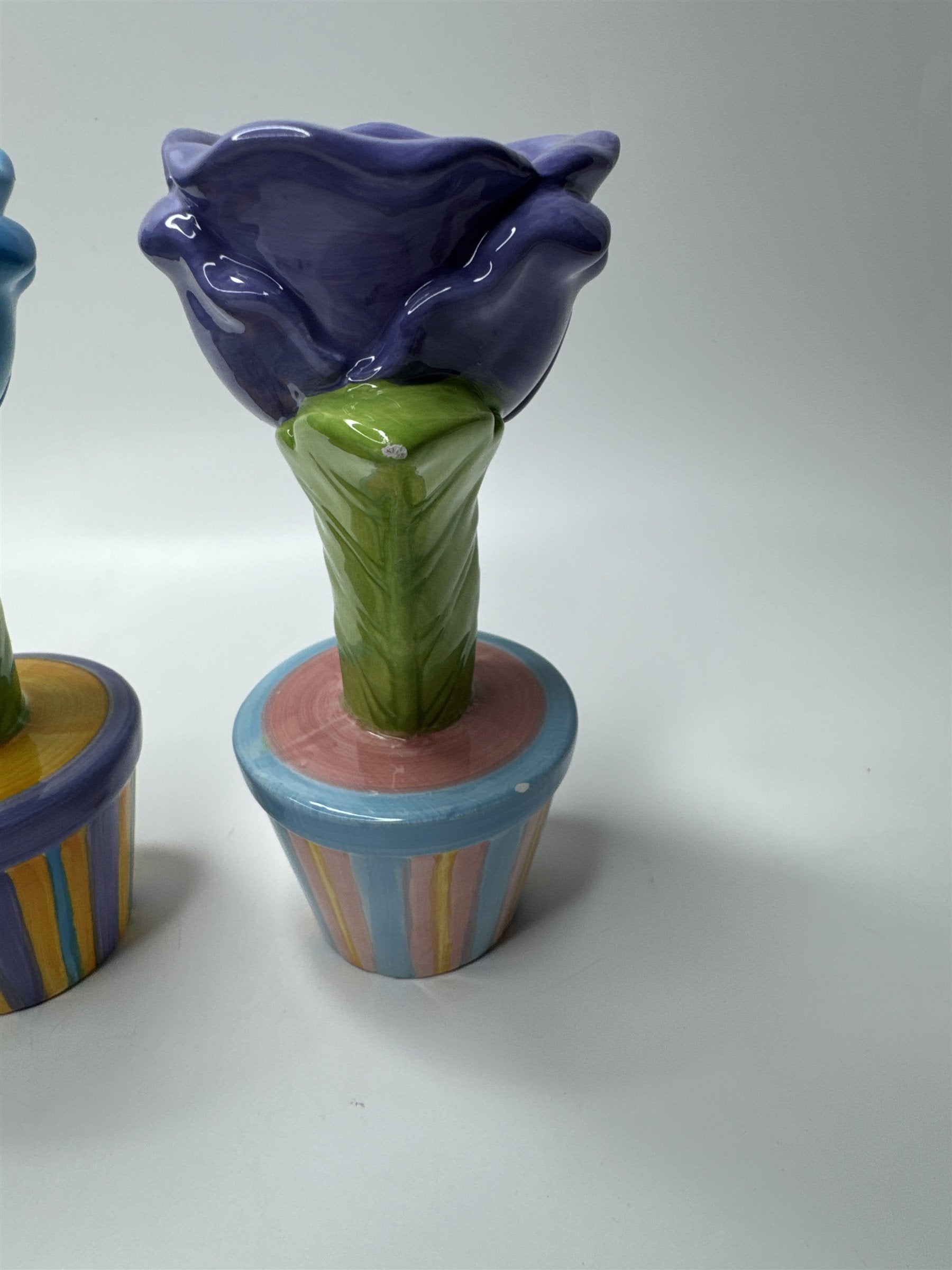 Set of 4 Vintage Ceramic Colorful Spring Flowers Home Decor Set