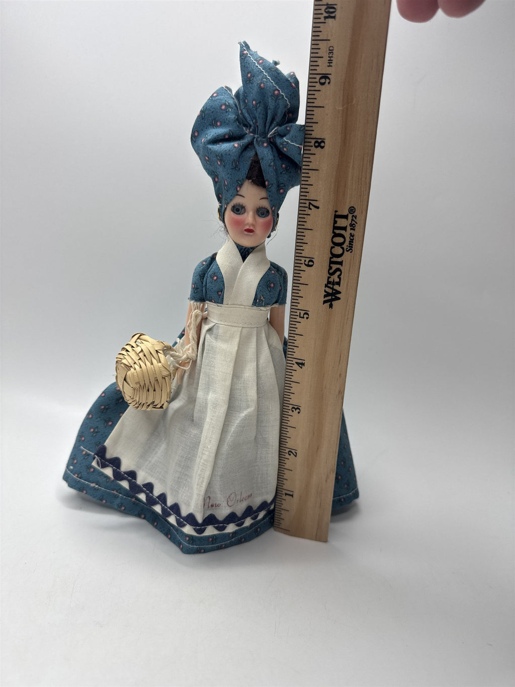 Vintage New Orleans LA Souvenir 9in Doll Hard Plastic Articulated Sleepy Eyes