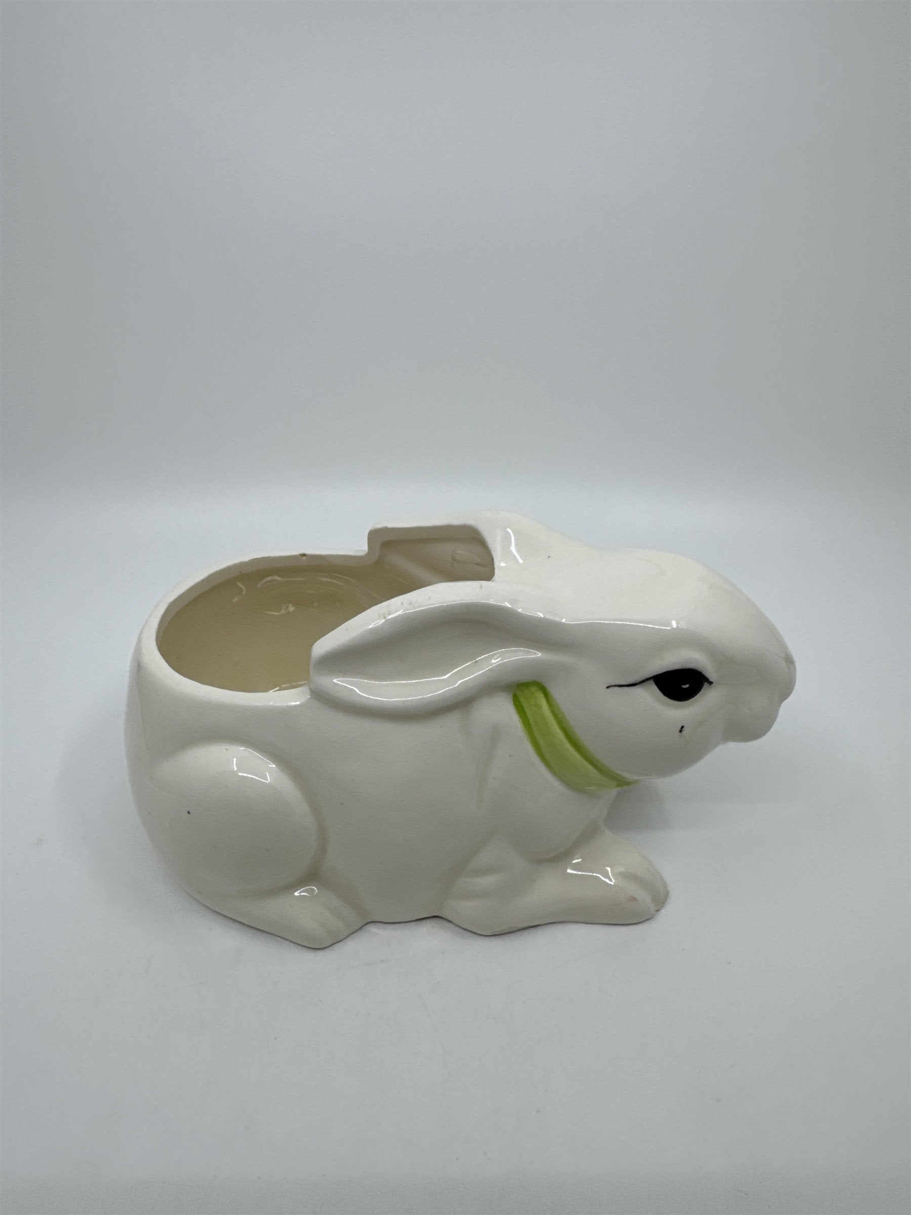 Vintage Ceramic White Bunny Planter With Green Bow And Yellow Painted Tulips