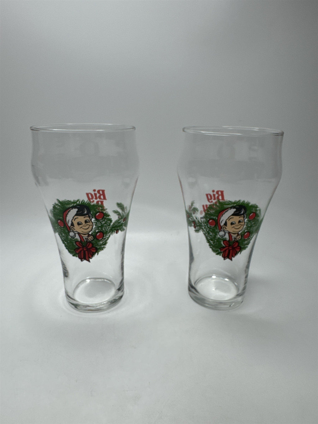 Set of 2 Vintage 6" Tall Big Boy Restaurant Wreath Drinking Glasses Christmas