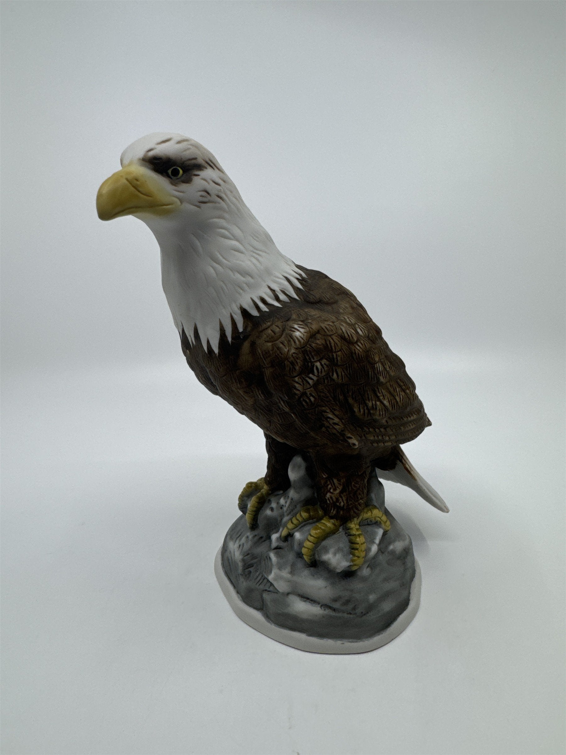 Vintage Ceramic Enesco Bald Eagle Sitting On Rock Nature/Outdoors Decor