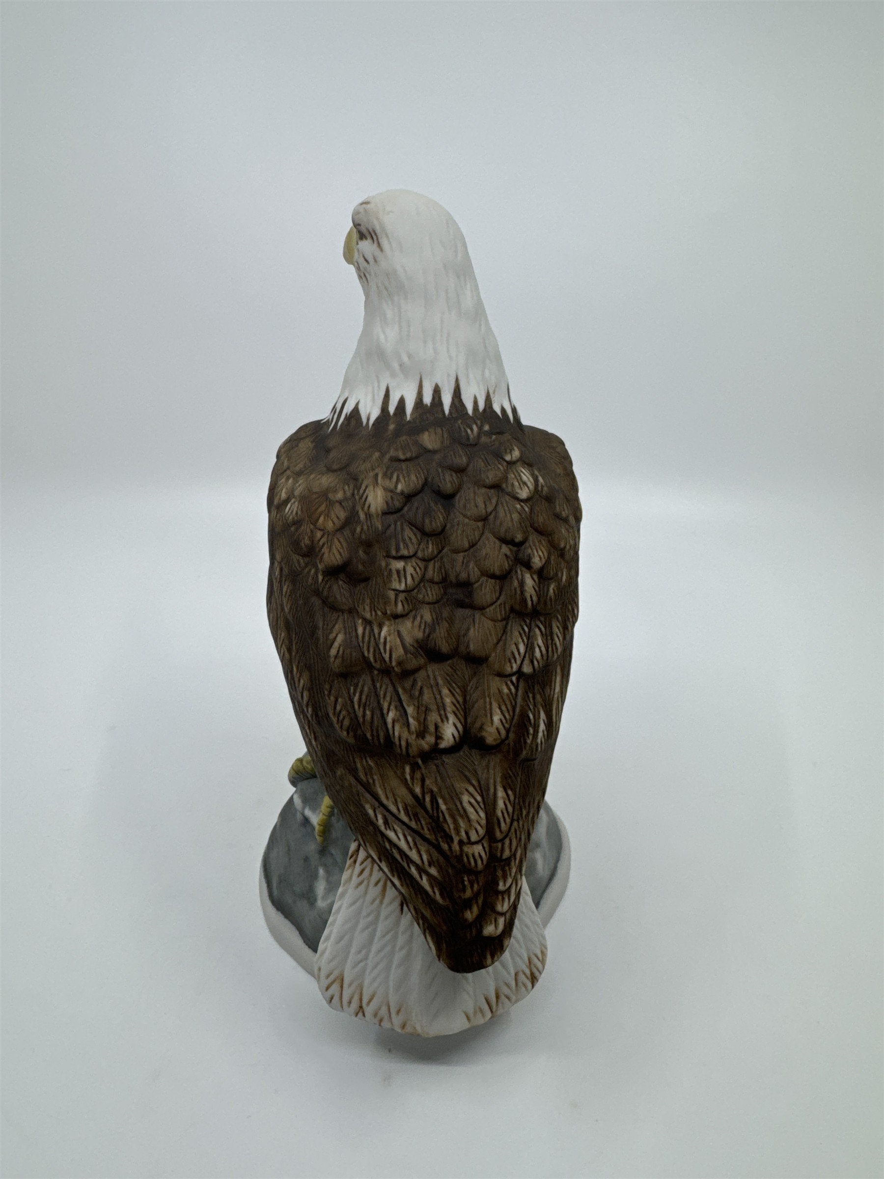 Vintage Ceramic Enesco Bald Eagle Sitting On Rock Nature/Outdoors Decor