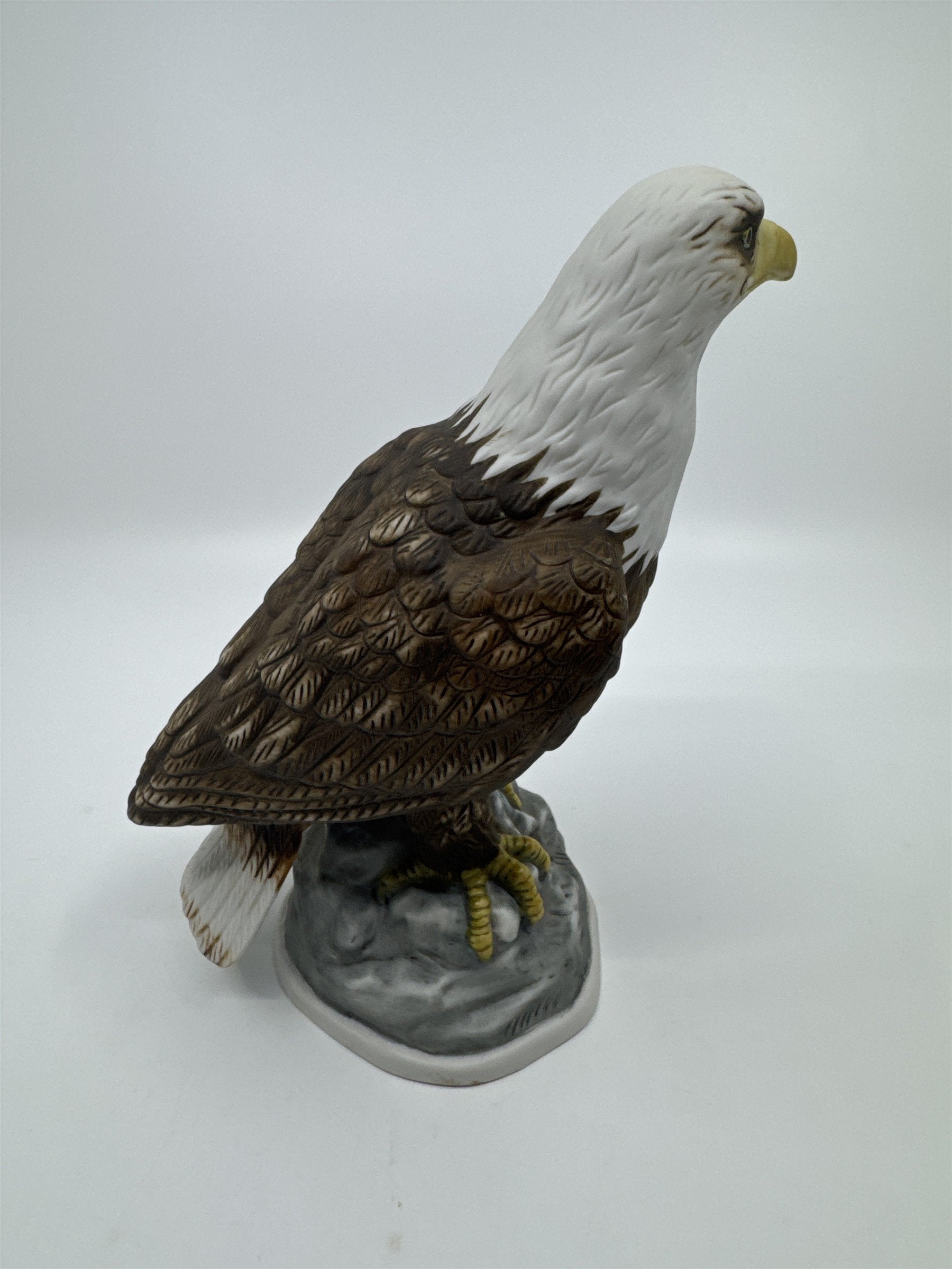 Vintage Ceramic Enesco Bald Eagle Sitting On Rock Nature/Outdoors Decor