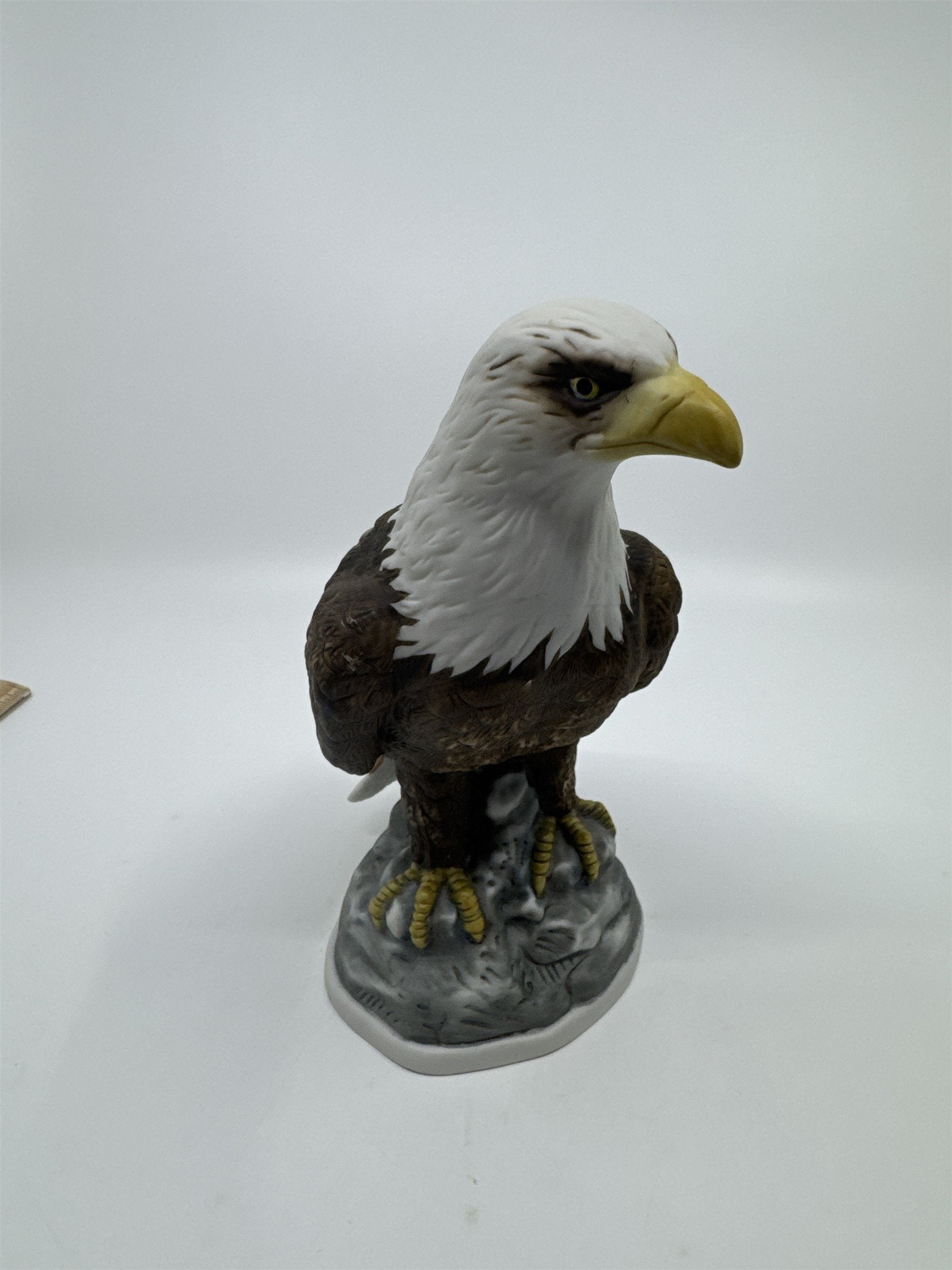 Vintage Ceramic Enesco Bald Eagle Sitting On Rock Nature/Outdoors Decor