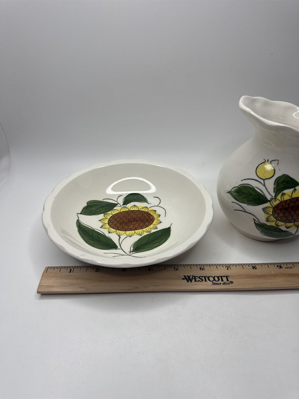 Japan Small Sunflower Pitcher with Wash Basin Dish Sunflower Floral Pitcher Set