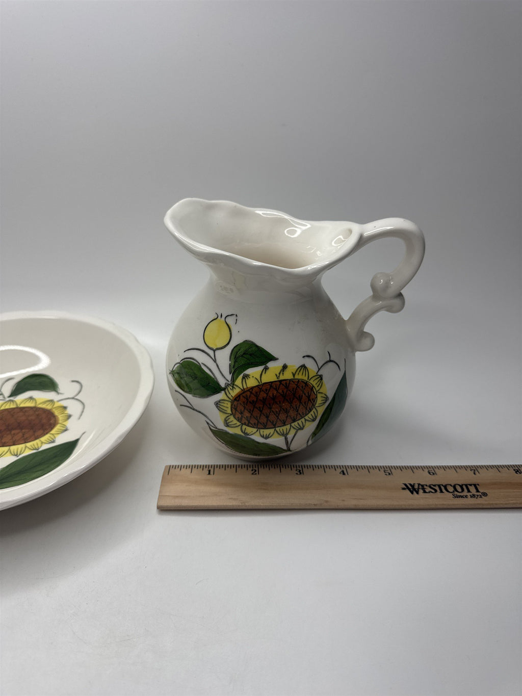 Japan Small Sunflower Pitcher with Wash Basin Dish Sunflower Floral Pitcher Set
