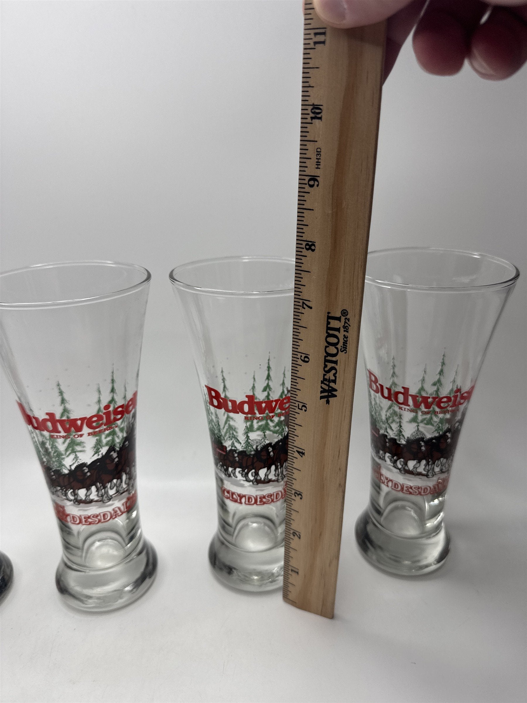 Set of 4 Vintage 1989 Budweiser Pilsner Beer Glasses Clydesdale Christmas Winter