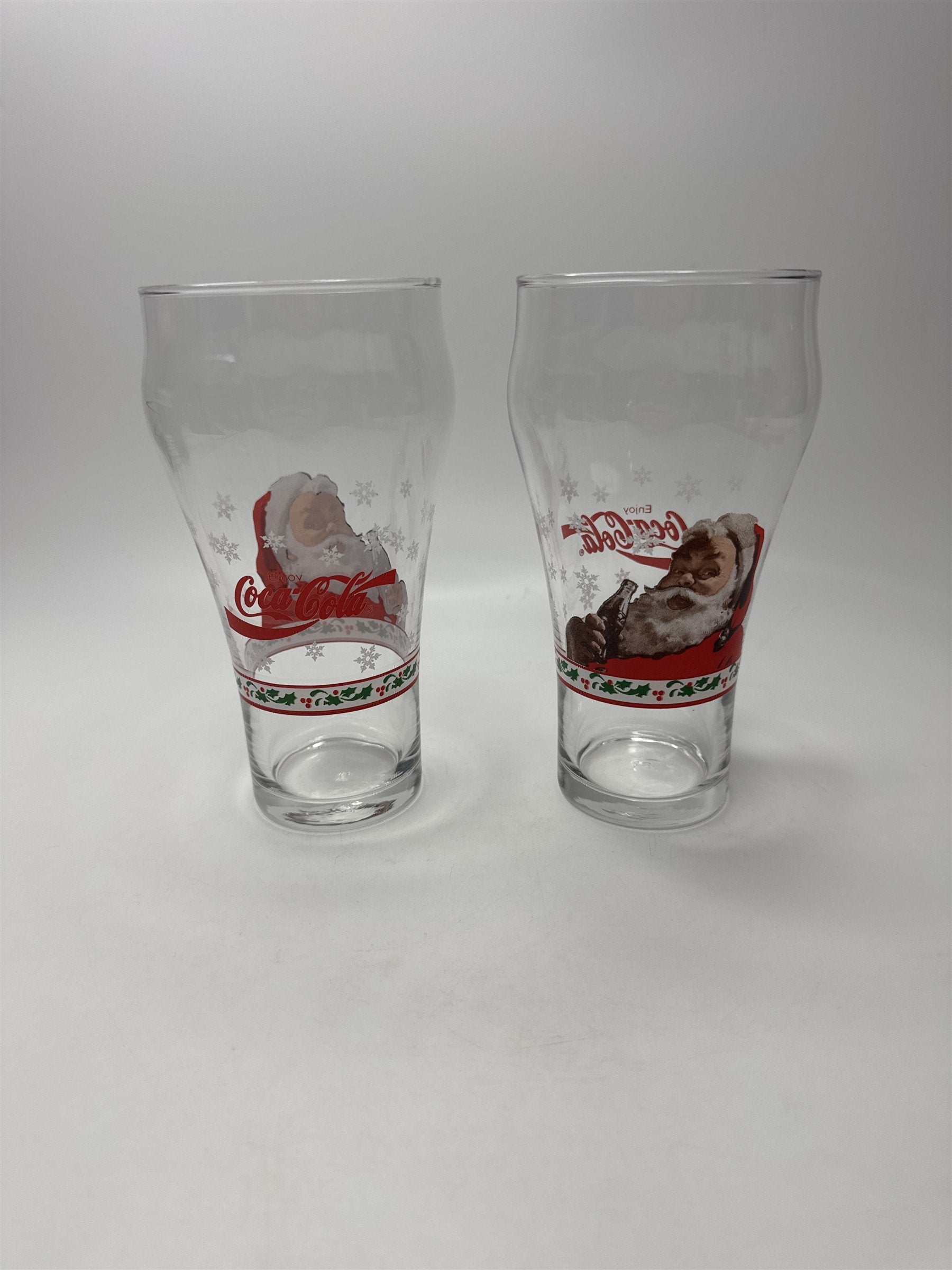 Set of 2 Vintage Coca-Cola Coke Christmas Glasses Santa Claud & Holley Libbey