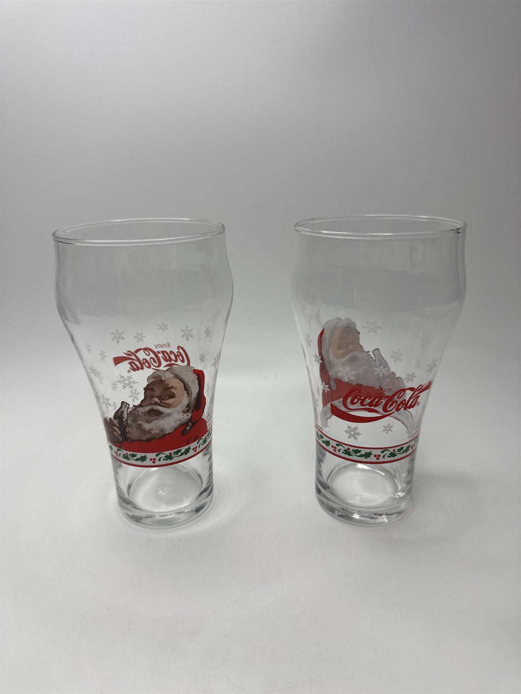 Set of 2 Vintage Coca-Cola Coke Christmas Glasses Santa Claud & Holley Libbey