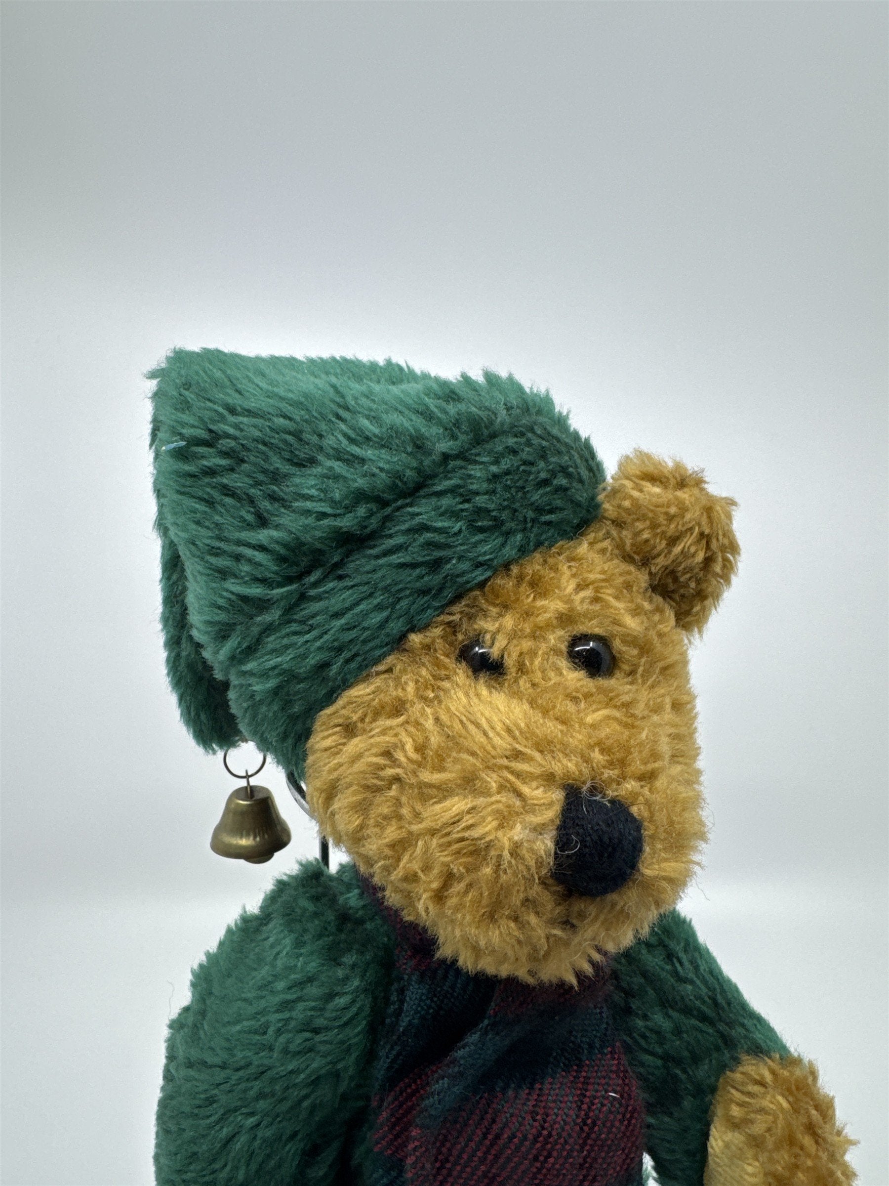 Vintage JB Bean Boyds Bears Christmas Bear W/ Green Outfit, Hat, And Scarf