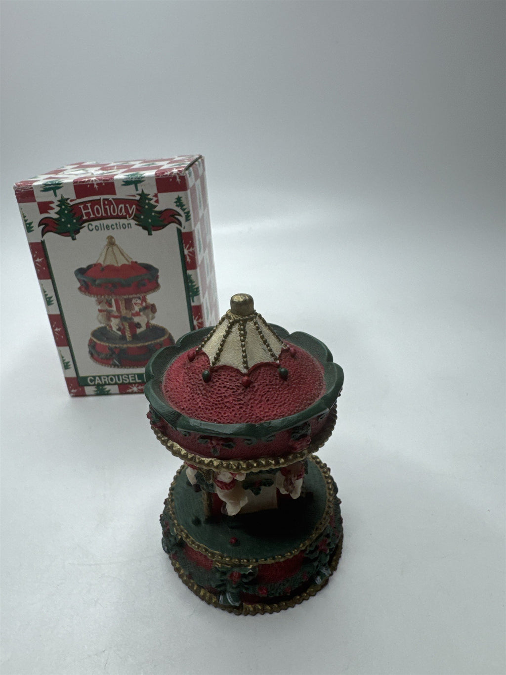 Vintage Holiday Collection Carousel Figurine /w Horses Figurine