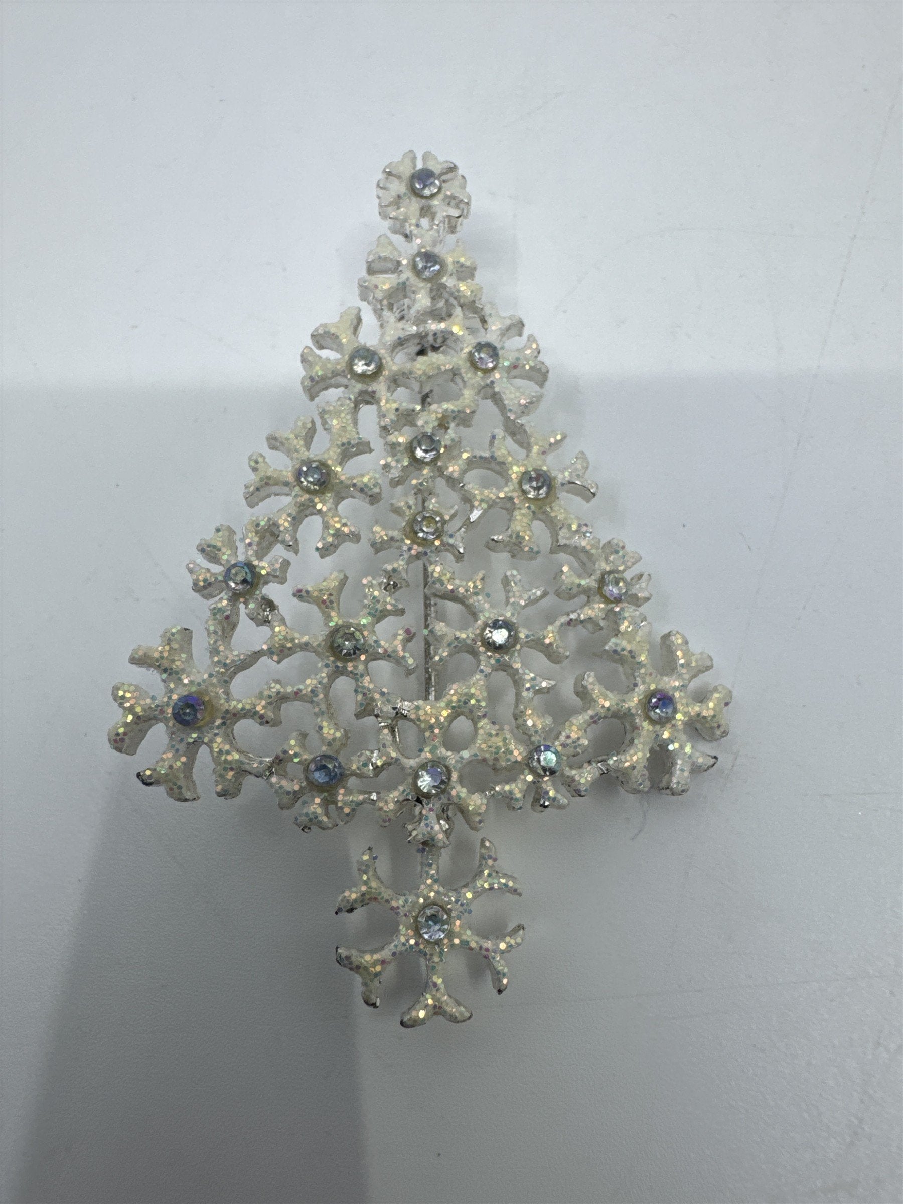 Vintage White And Silver Christmas Tree Snowflake Brooch Pin Holiday Jewelry