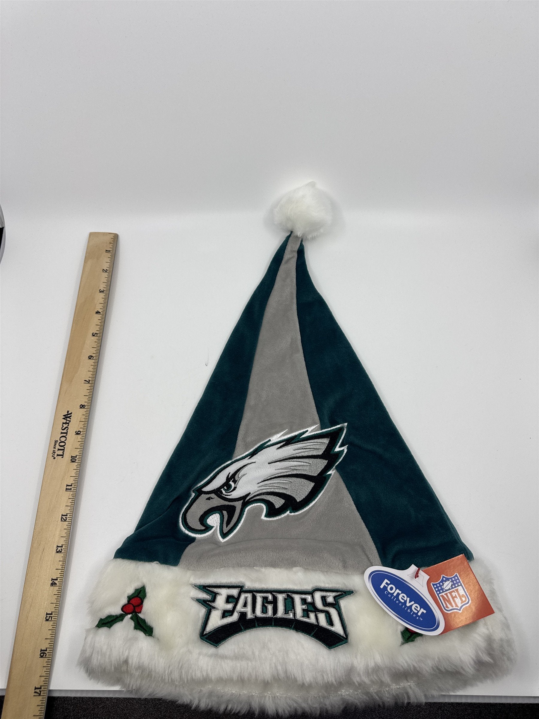 Philadelphia Eagles NFL Green And Grey Plush Christmas Stocking And Hat Set