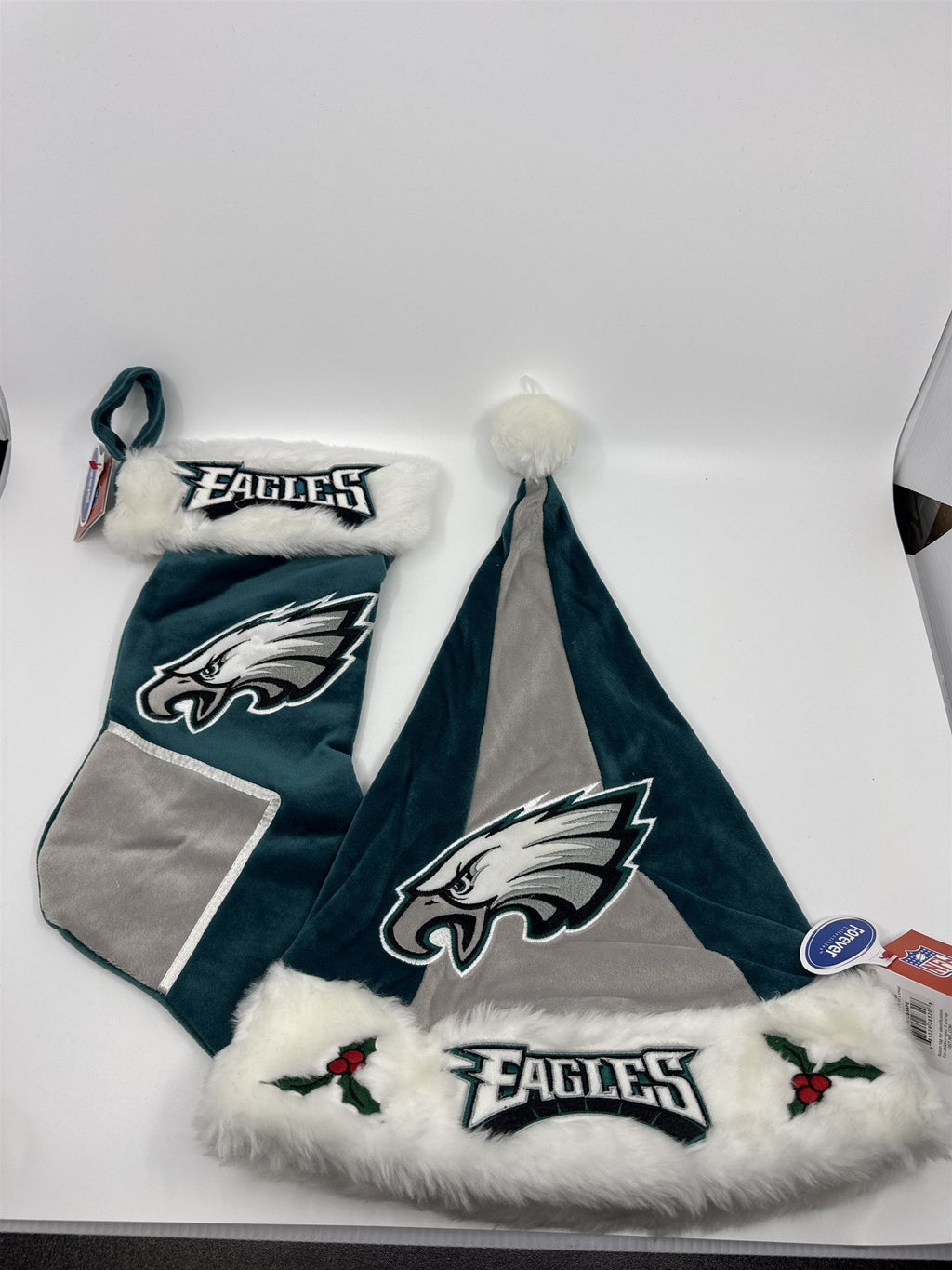 Philadelphia Eagles NFL Green And Grey Plush Christmas Stocking And Hat Set