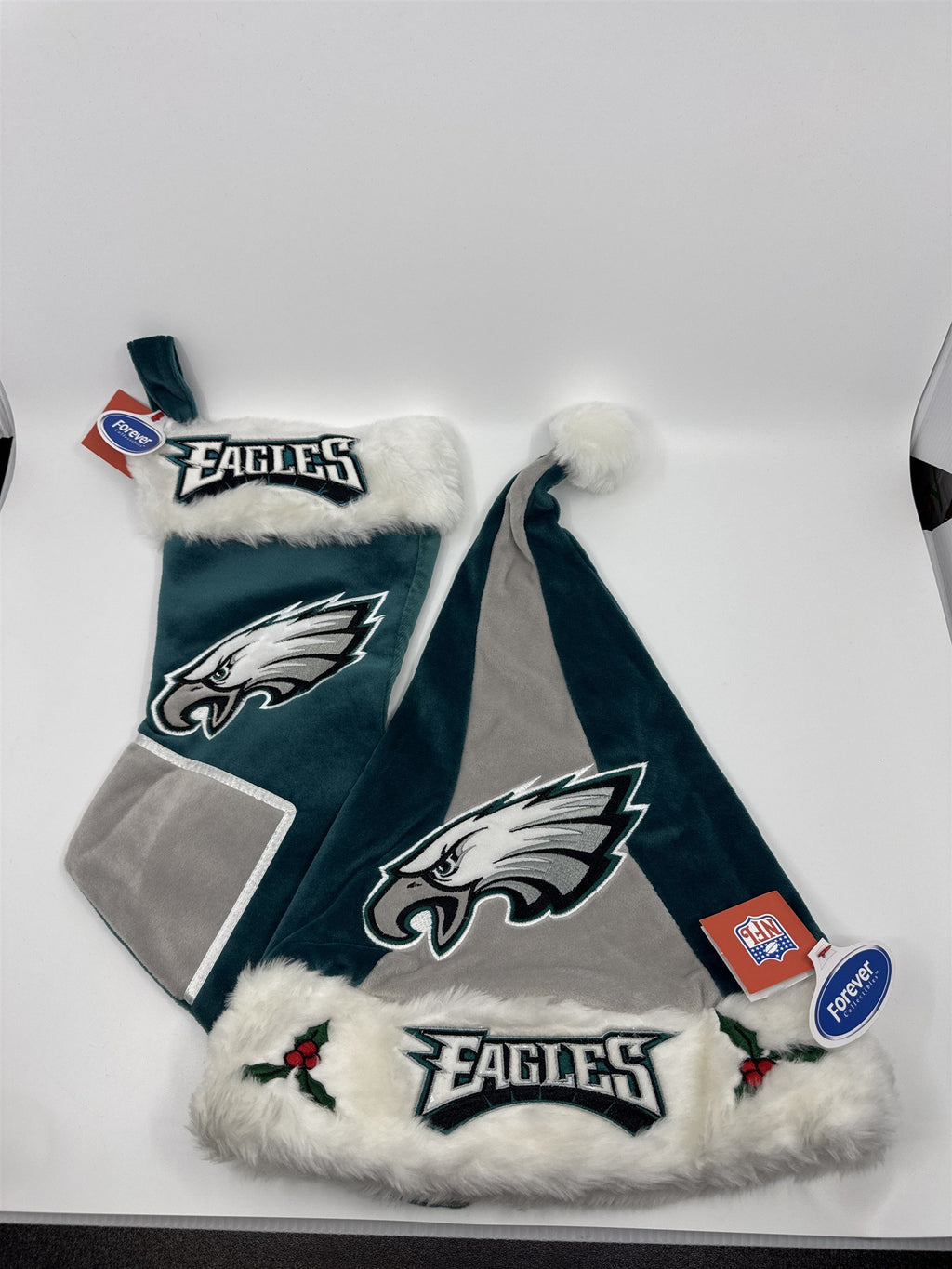 Philadelphia Eagles NFL Green And Grey Plush Christmas Stocking And Hat Set