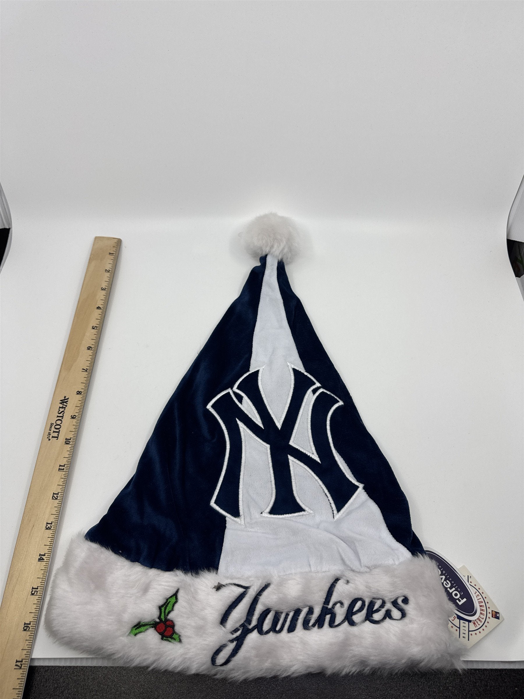 New York Yankees MLB Blue And Grey Plush Christmas Stocking And Hat Set
