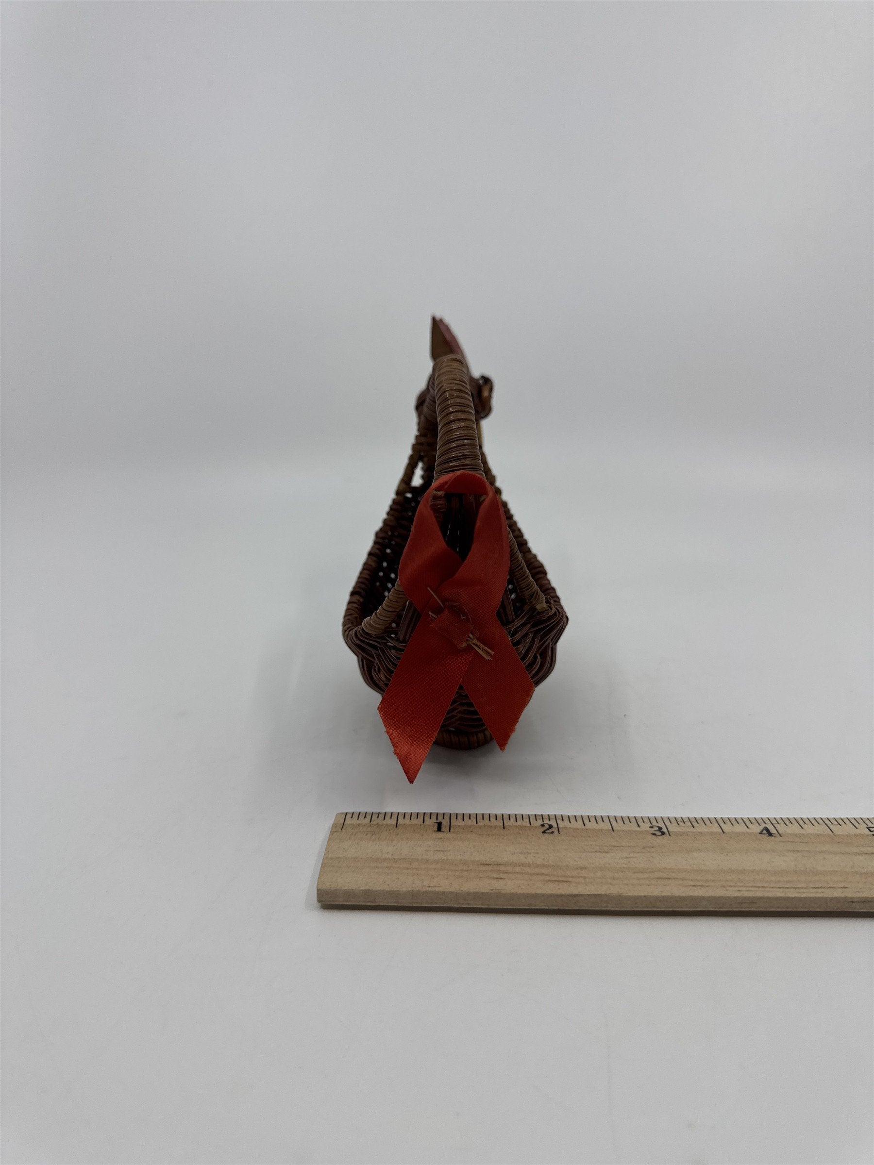 Vintage Chicken Shaped Wicker Trinket Basket Rustic Country Farmhouse Decor