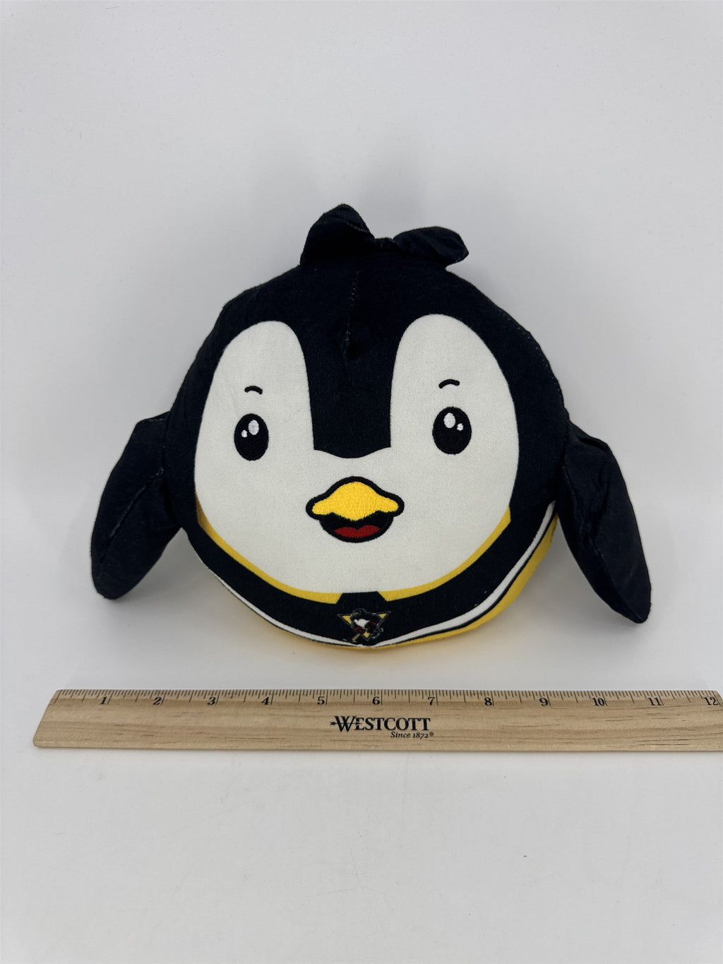 Wilkes-Barre/Scranton Penguins Round Souvenir Penguin Plush Toy
