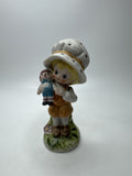 Homco Home Interiors Figurine Girl with Bonnet and Raggedy Ann Doll Flowers