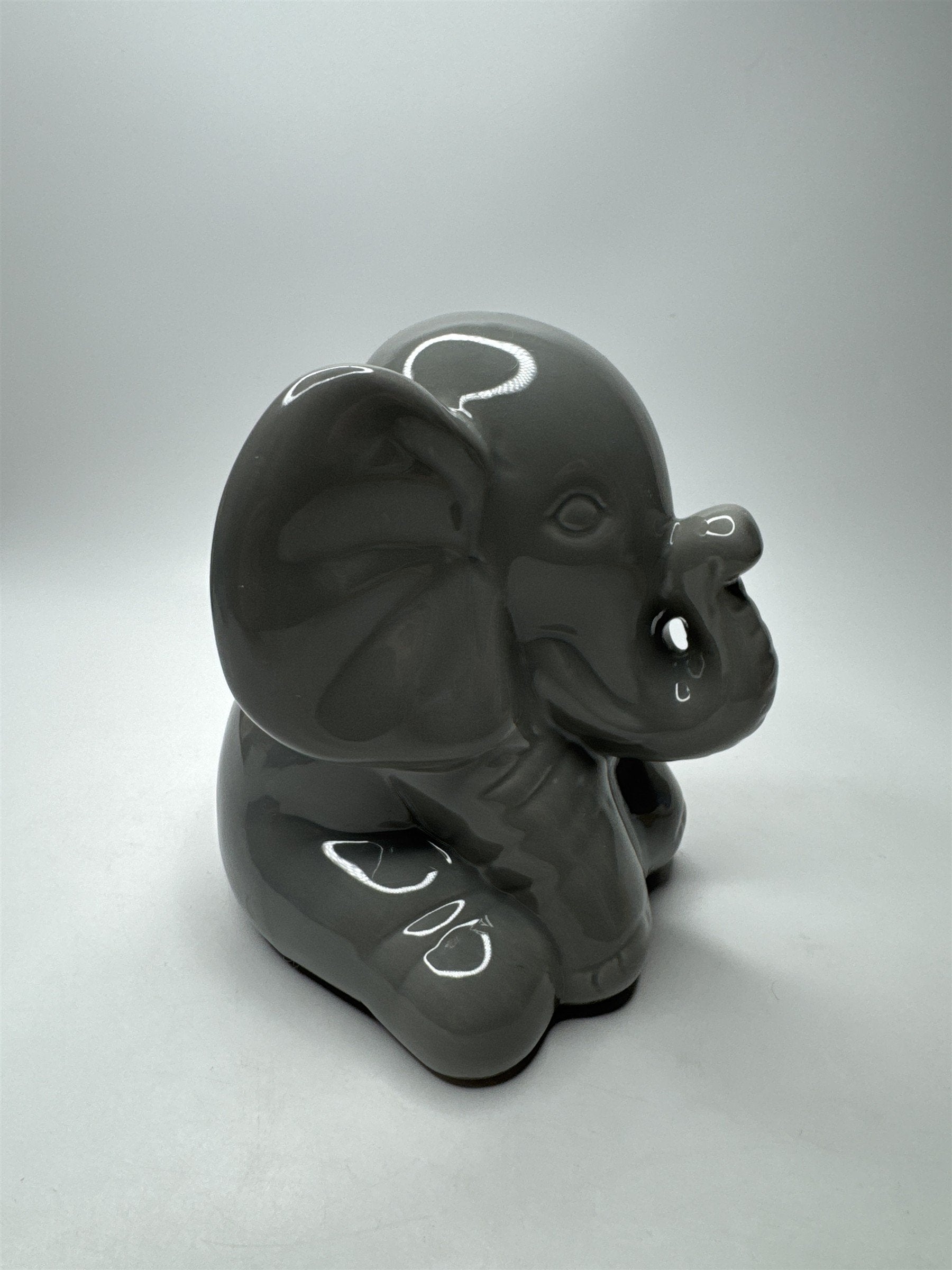Gray Ceramic Elephant Piggy Coin Bank w/ Rubber Stopper Home Decor Gift