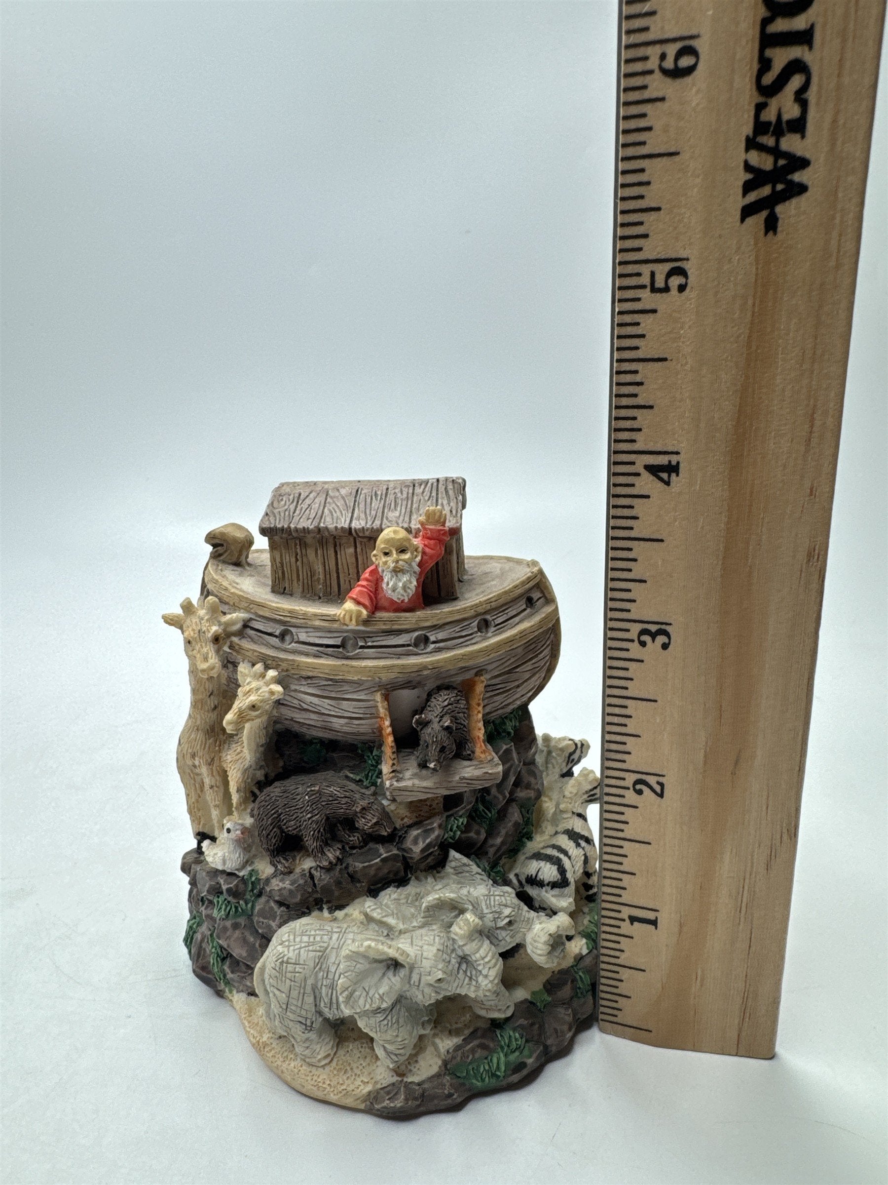 Noah's Ark Figurine /w Animals 4" Tall Bible Religious Christianity Decor