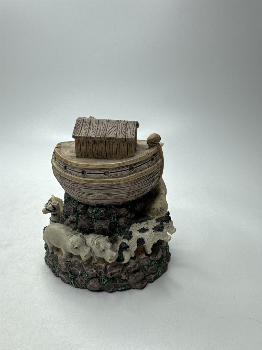 Noah's Ark Figurine /w Animals 4" Tall Bible Religious Christianity Decor