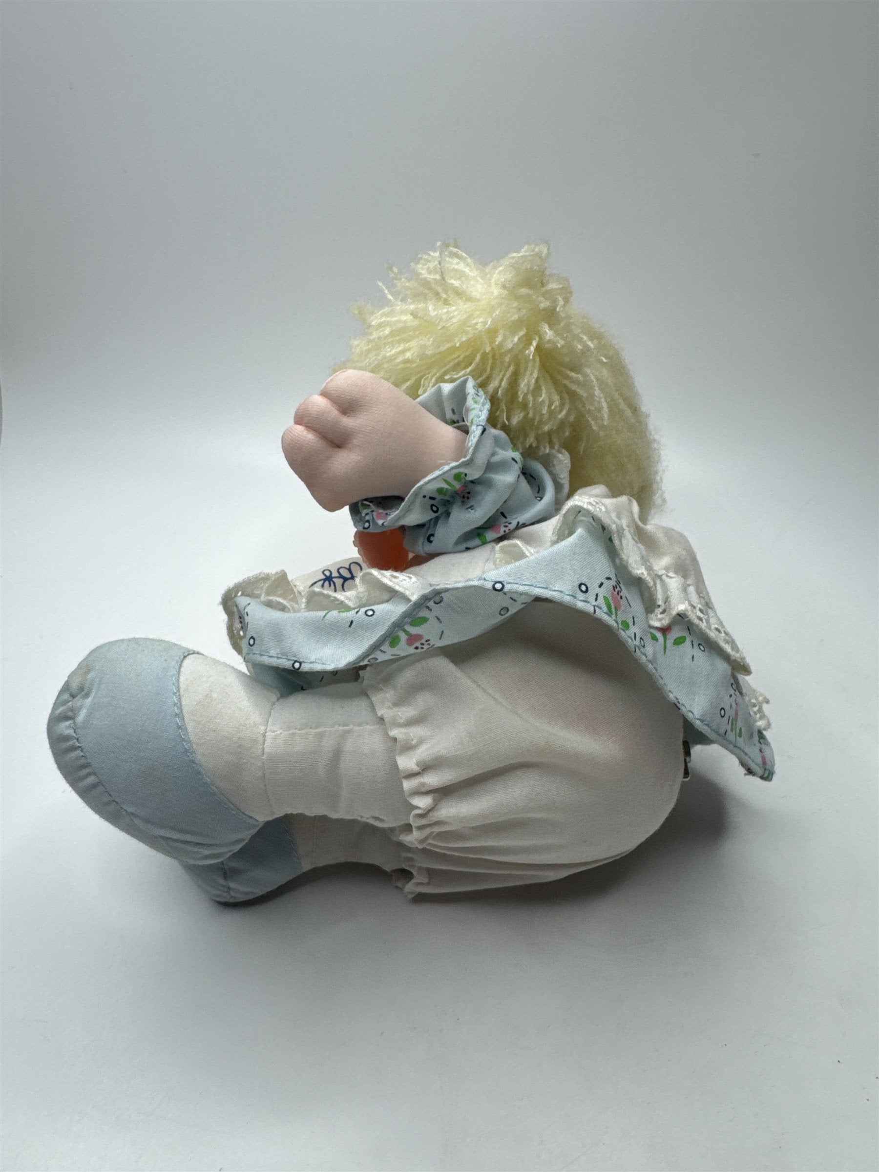 VTG Applause Doll Album Mother's Day Wind-Up Doll