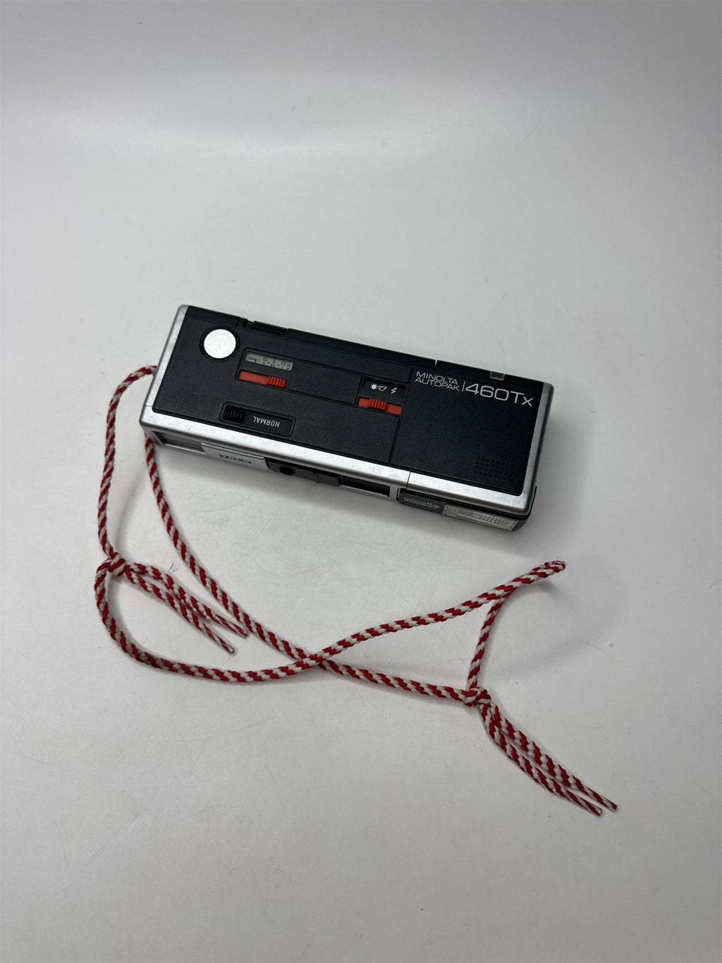 Vintage Minolta Autopak 460Tx Pocket Camera 110 Film Point & Shoot Collectible