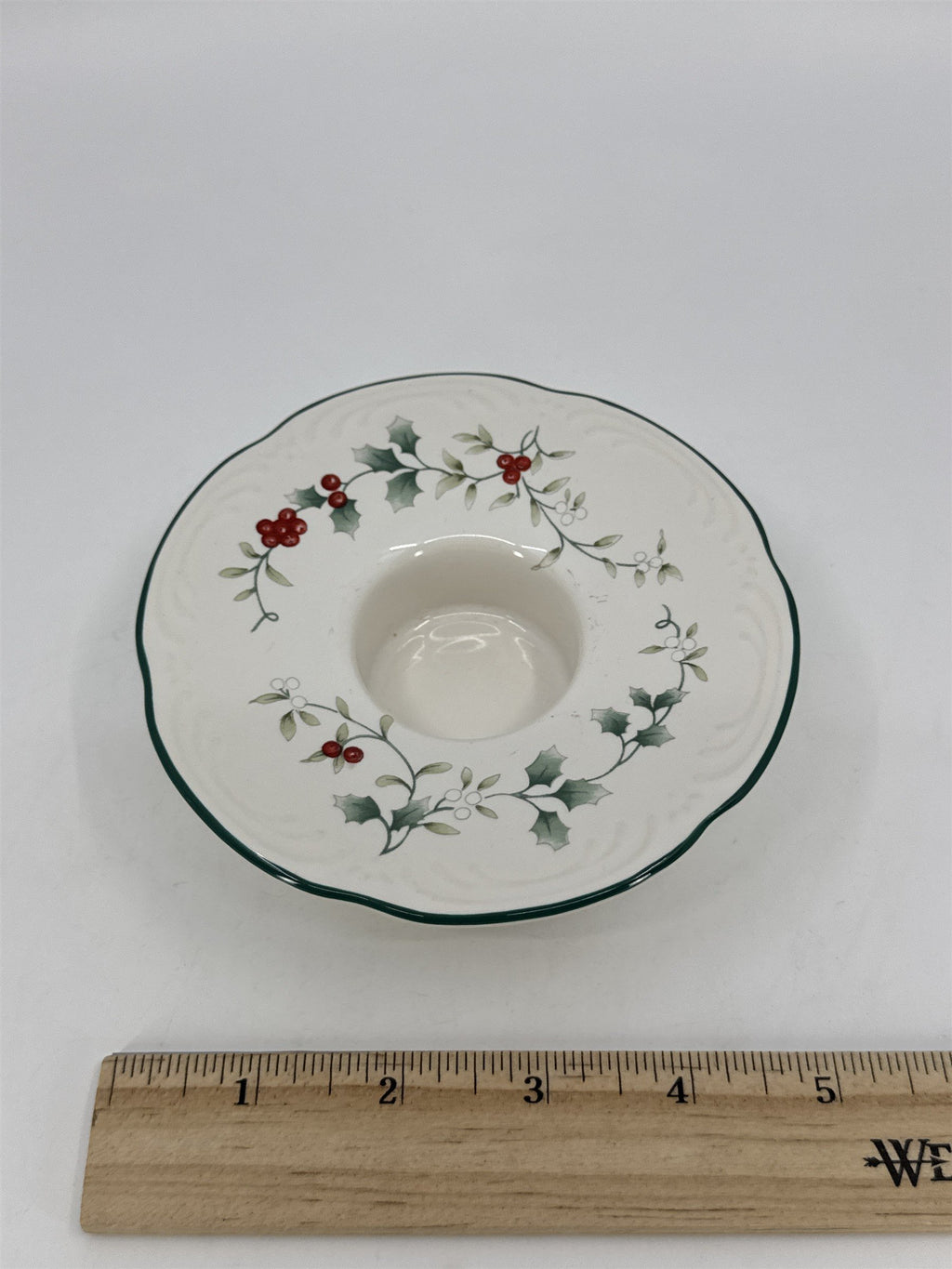 Pfaltzgraff Winterberry Tealight Votive Candle Holder Christmas Decor