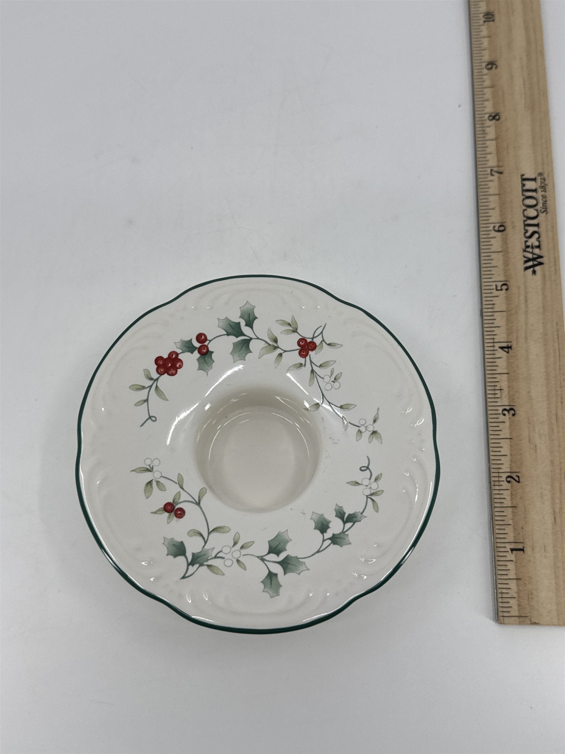 Pfaltzgraff Winterberry Tealight Votive Candle Holder Christmas Decor