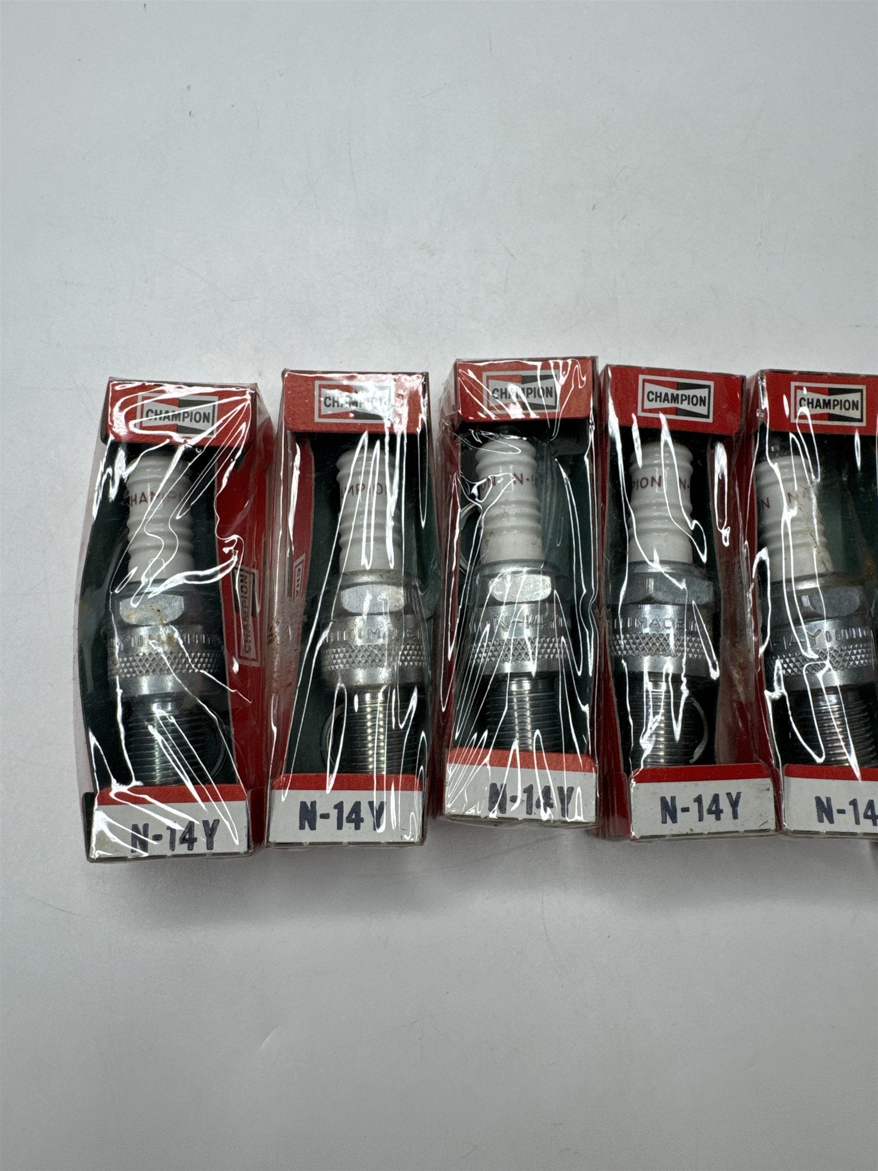 Champion N-14Y Spark Plugs Vintage Set of 6 Auto Engine Car Truck