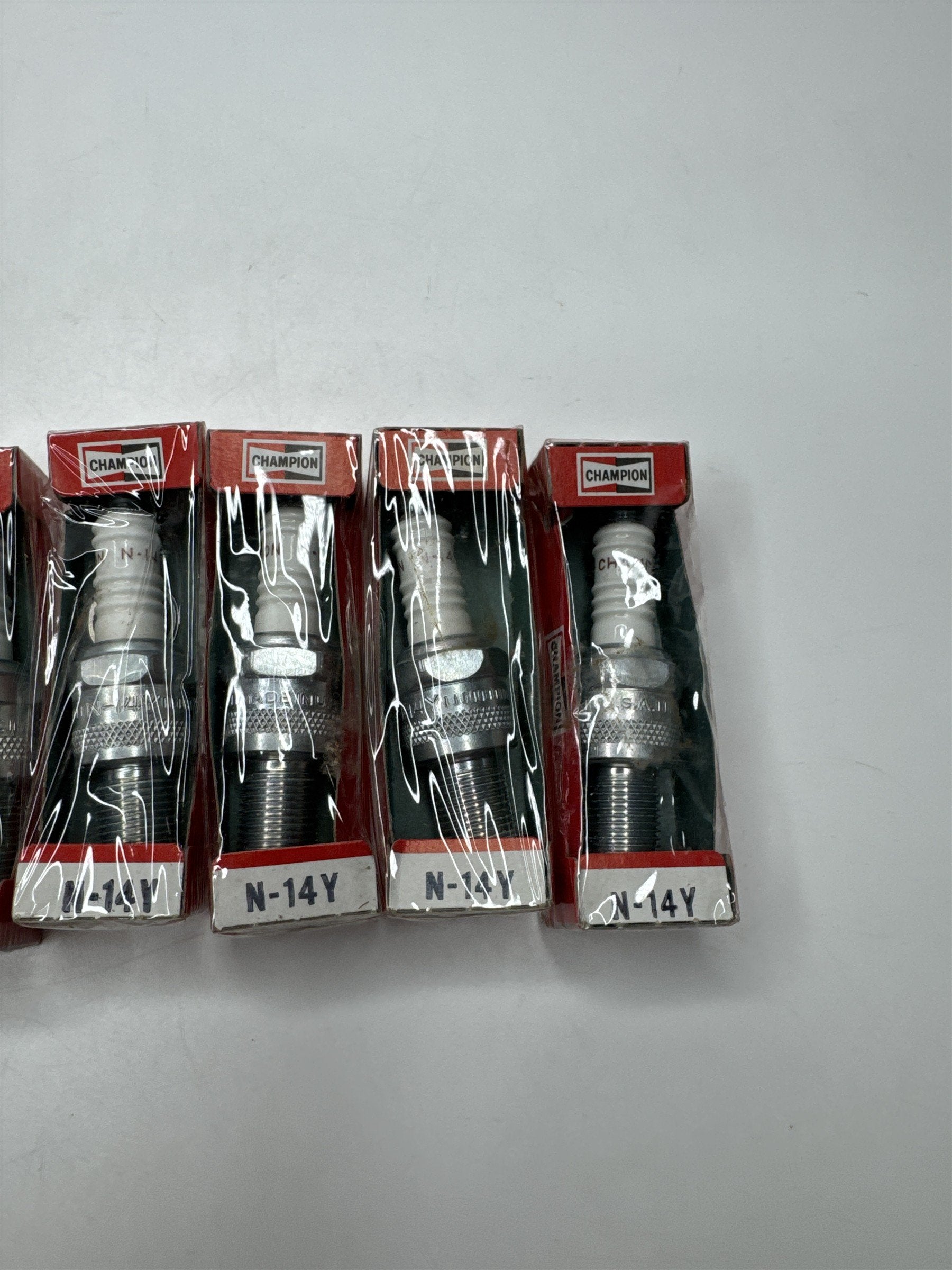 Champion N-14Y Spark Plugs Vintage Set of 6 Auto Engine Car Truck