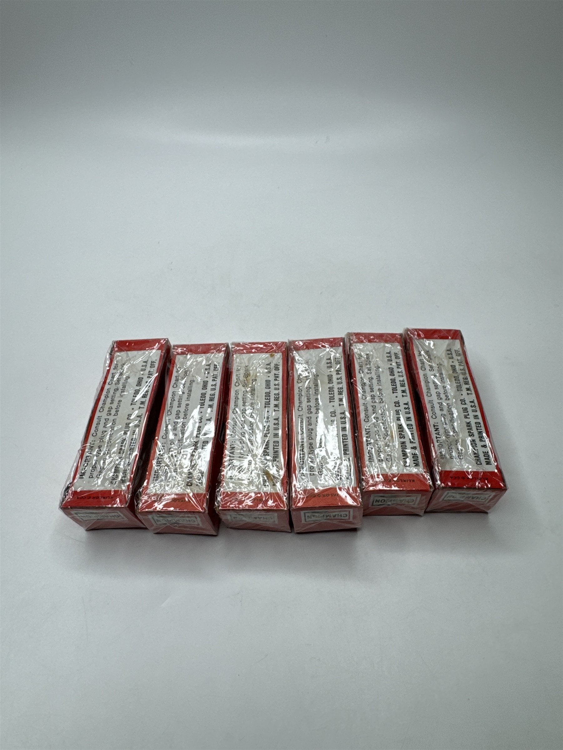 Champion N-14Y Spark Plugs Vintage Set of 6 Auto Engine Car Truck