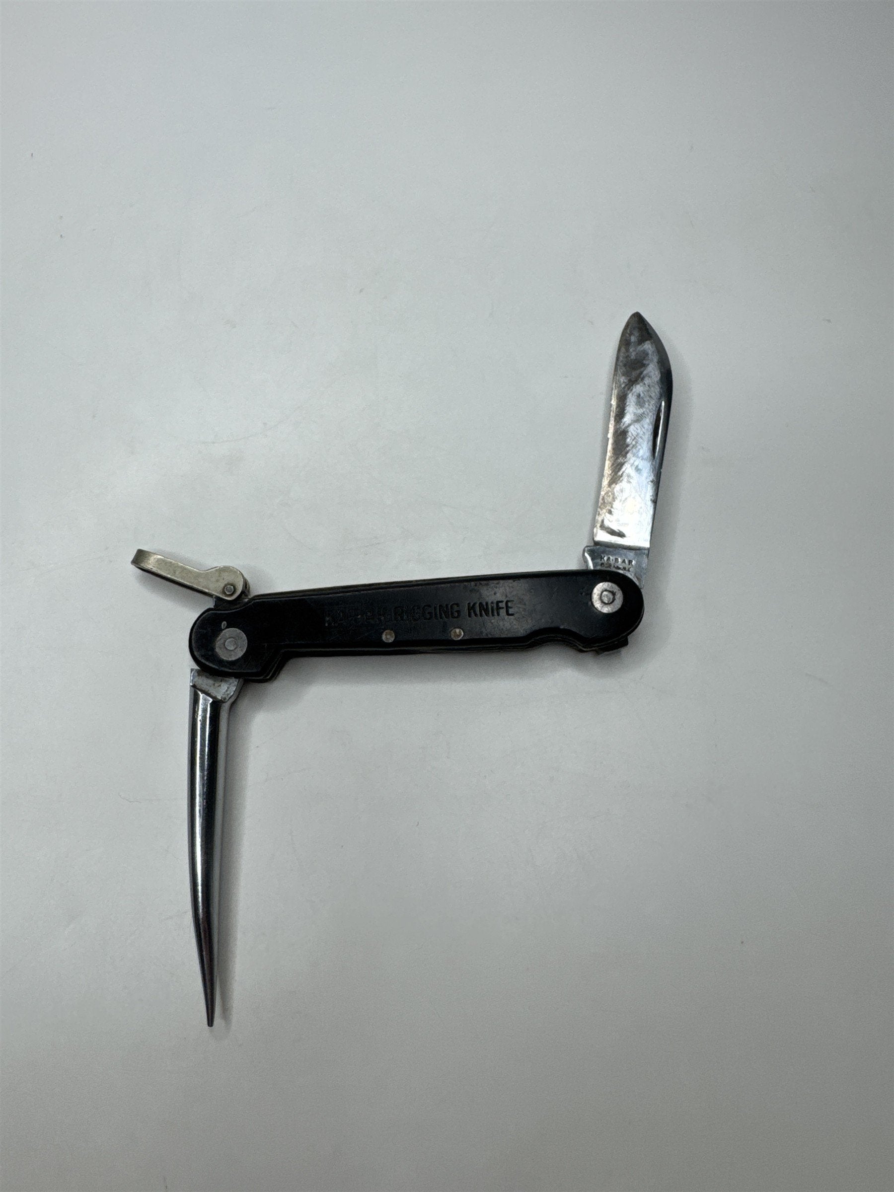 Vintage KA-BAR Black Rigging Knife Pocket Marlin Spike Sailor Marine
