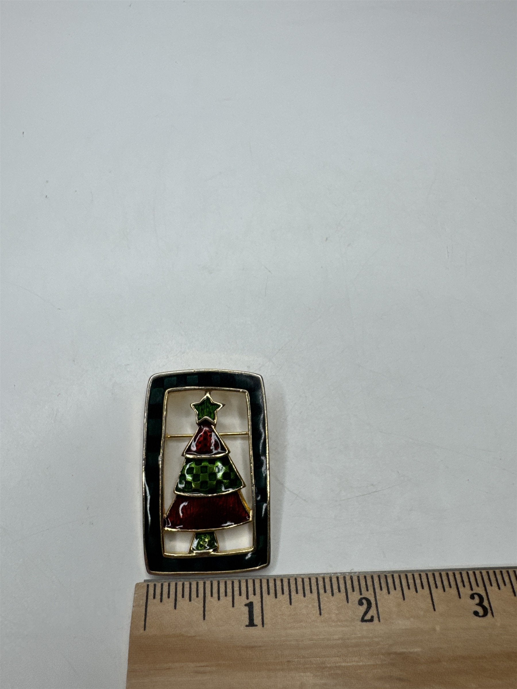 Vintage Enamel Christmas Tree Brooch Pin Plaid Tartan Frame Jewelry Red Green