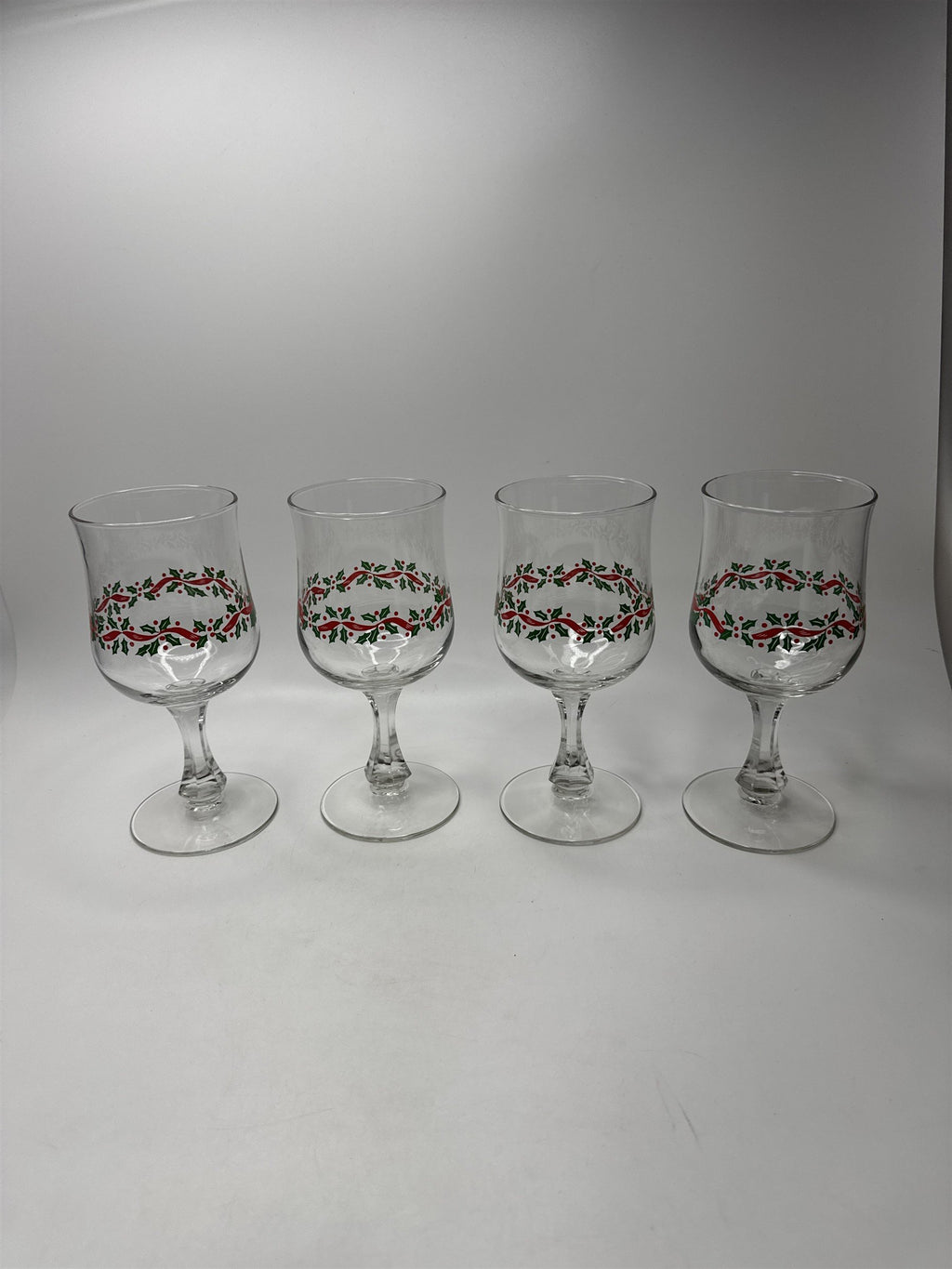 Set of 4 Vintage Libbey Holly Ribbon Wine Glasses Goblets Christmas Holiday