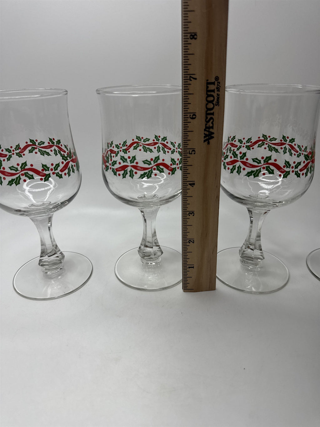 Set of 4 Vintage Libbey Holly Ribbon Wine Glasses Goblets Christmas Holiday