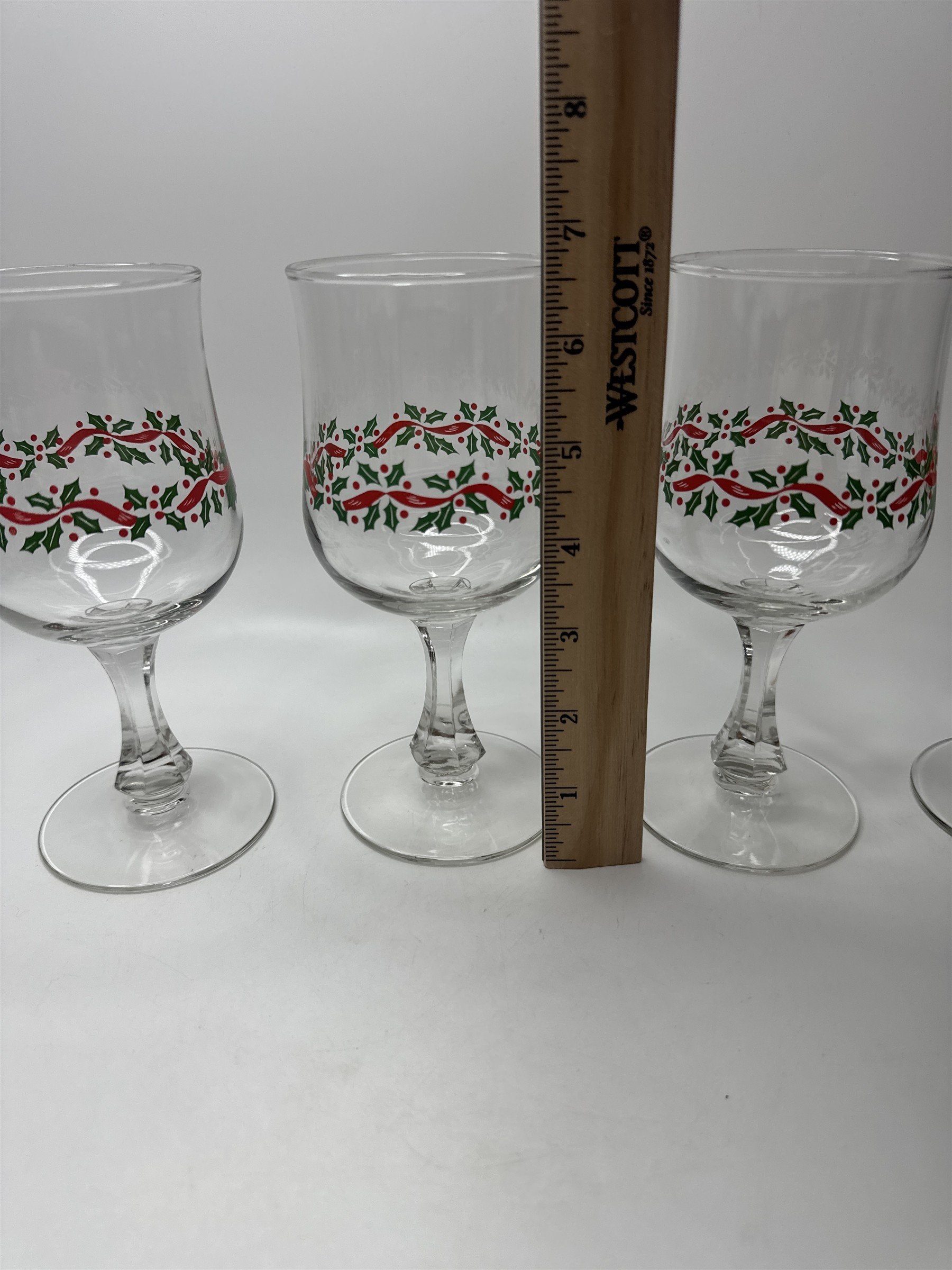 Set of 4 Vintage Libbey Holly Ribbon Wine Glasses Goblets Christmas Holiday