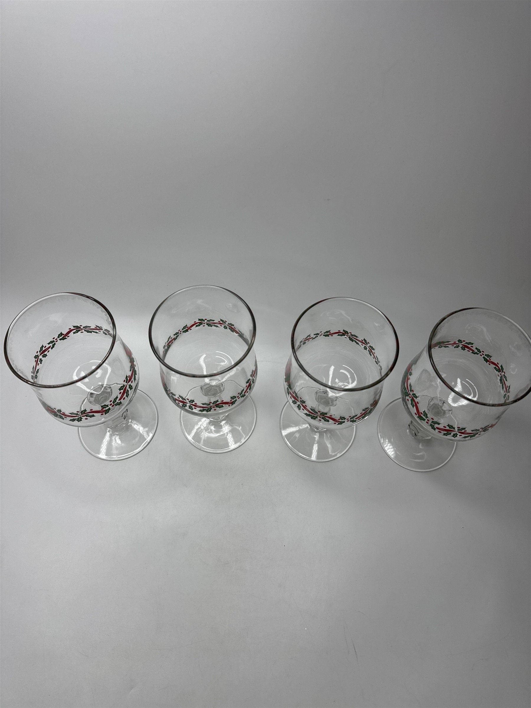 Set of 4 Vintage Libbey Holly Ribbon Wine Glasses Goblets Christmas Holiday