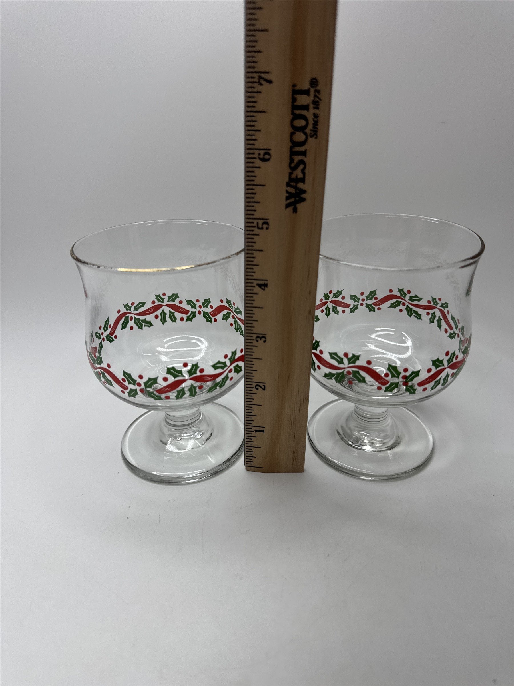 Vintage Libbey Set 2 Holly Berry Lowball Goblets Christmas Holiday Stemware