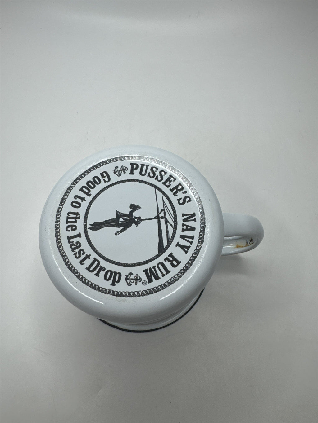 Pusser's Landing BVI 2004 Painkiller Club Navy Rum Enamel Mug Collectible