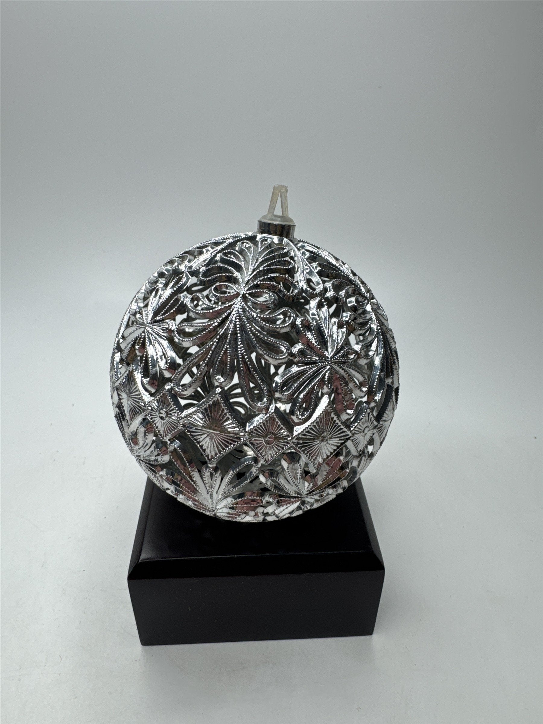 Vintage Silver Plastic Ornament Filigree Embossed 3D Ball Christmas Kitsch Retro