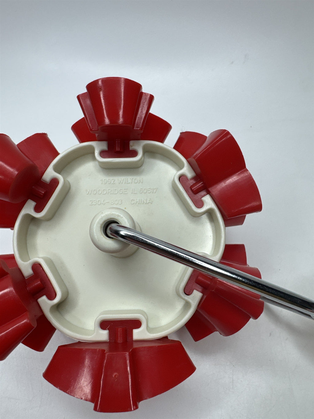 1992 Wilton Santa Rolling Cookie Cutter Wheel Pastry Tool Christmas Plastic