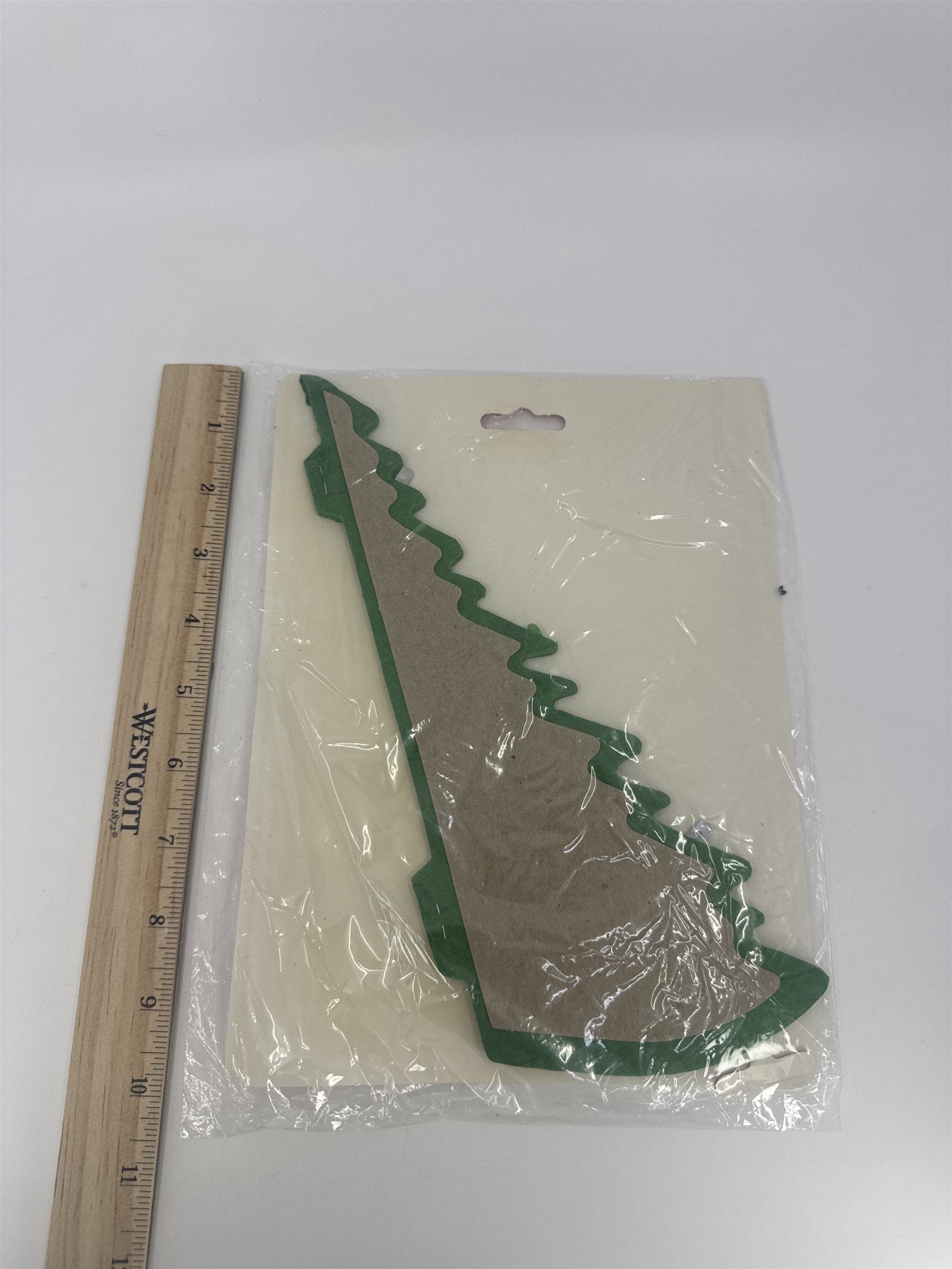 Vintage Beistle Christmas Honeycomb Art-Tissue Paper Green Tree Centerpiece