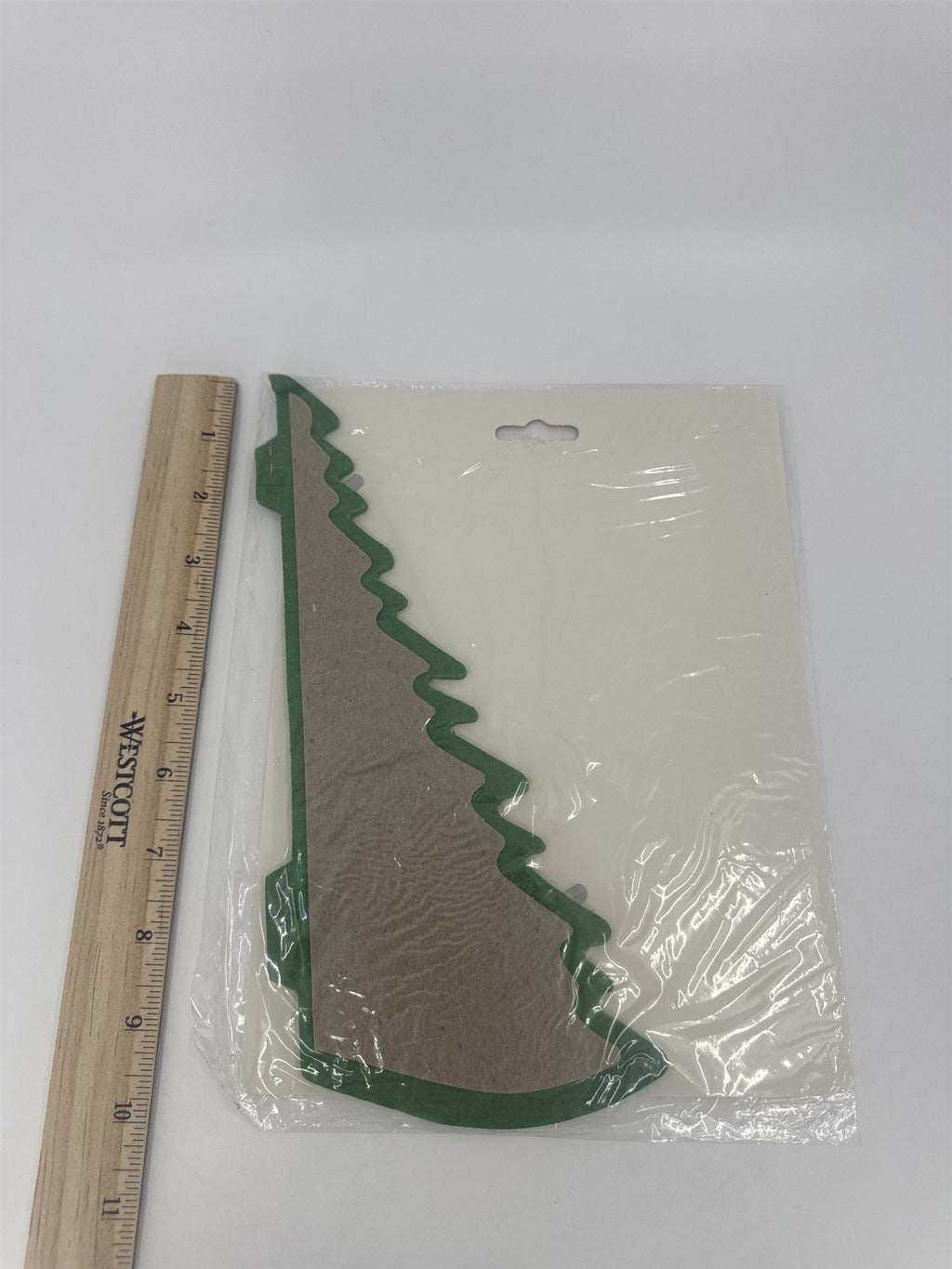 Vintage Beistle Christmas Honeycomb Art-Tissue Paper Green Tree Centerpiece
