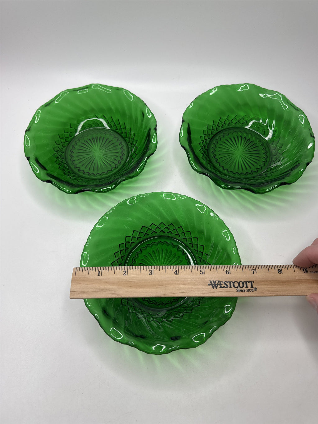 Lot 3 Anchor Hocking Depression Glass Swirl Emerald Green Ruffled Edge Bowls