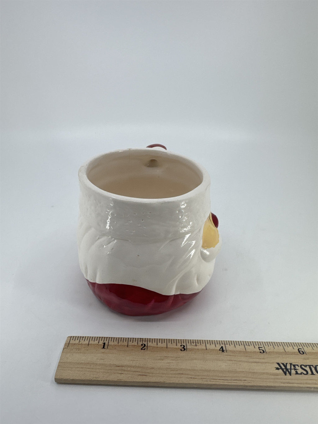 Ceramic Santa Clause Face Mug Christmas Holiday Coffee/Cocoa Mug *Chipped Paint