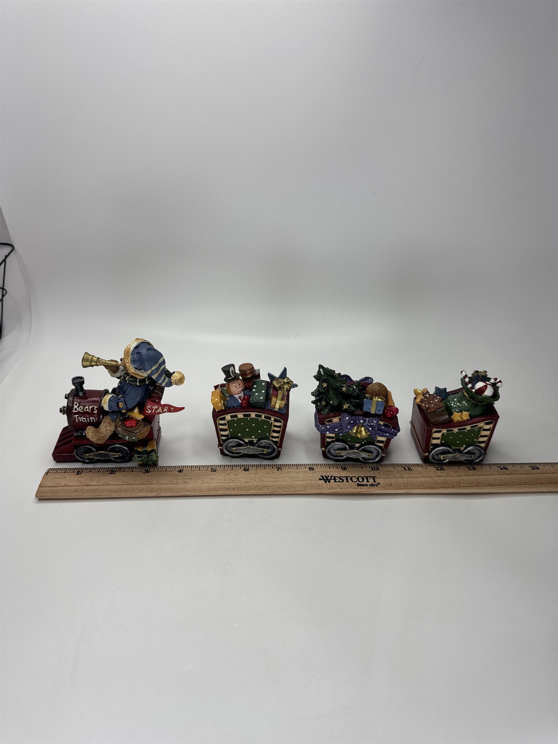 Home Interiors Bear's Train Vintage Figurine Set 4pc Christmas Holiday Decor