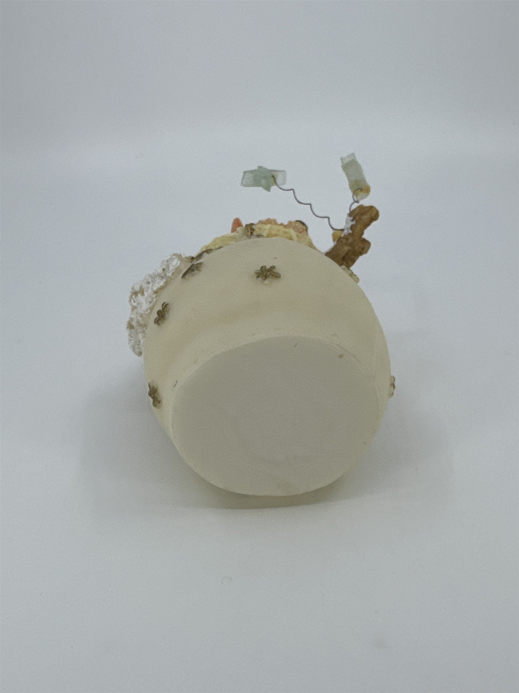 Treasured Times Holiday Collection White Resin Christmas Snowman W/ Snowflakes